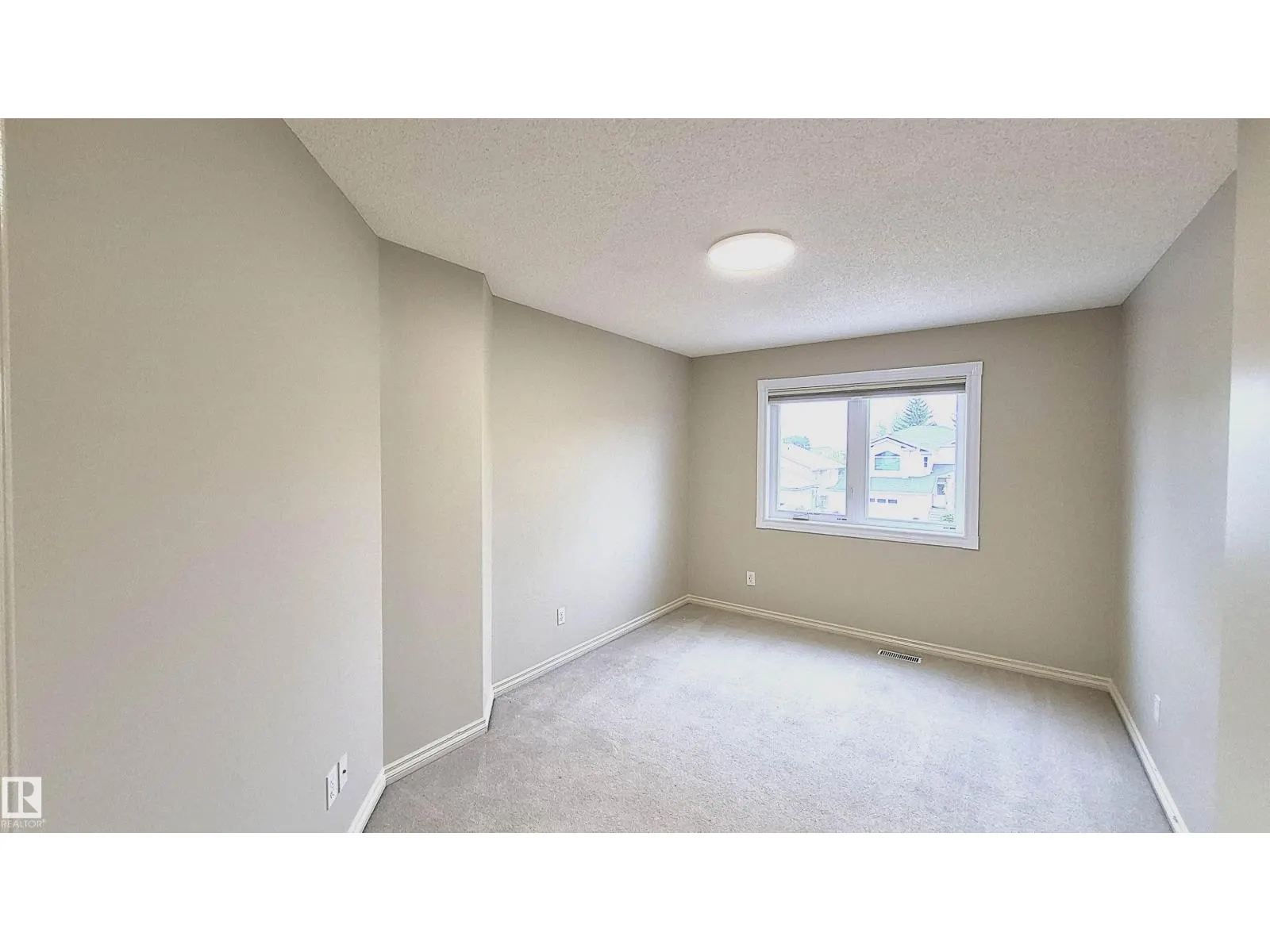 125 Coloniale WY