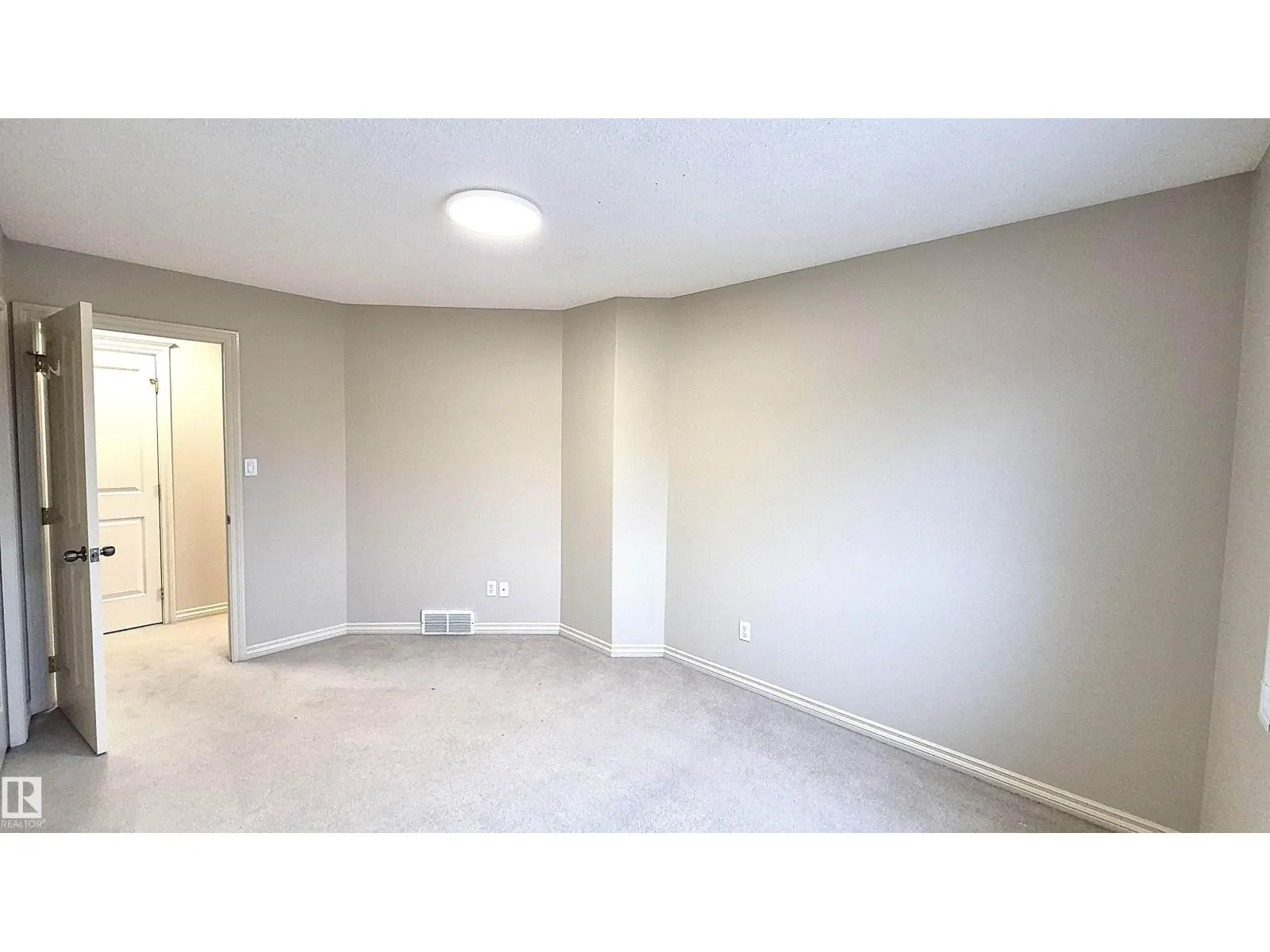 125 Coloniale WY