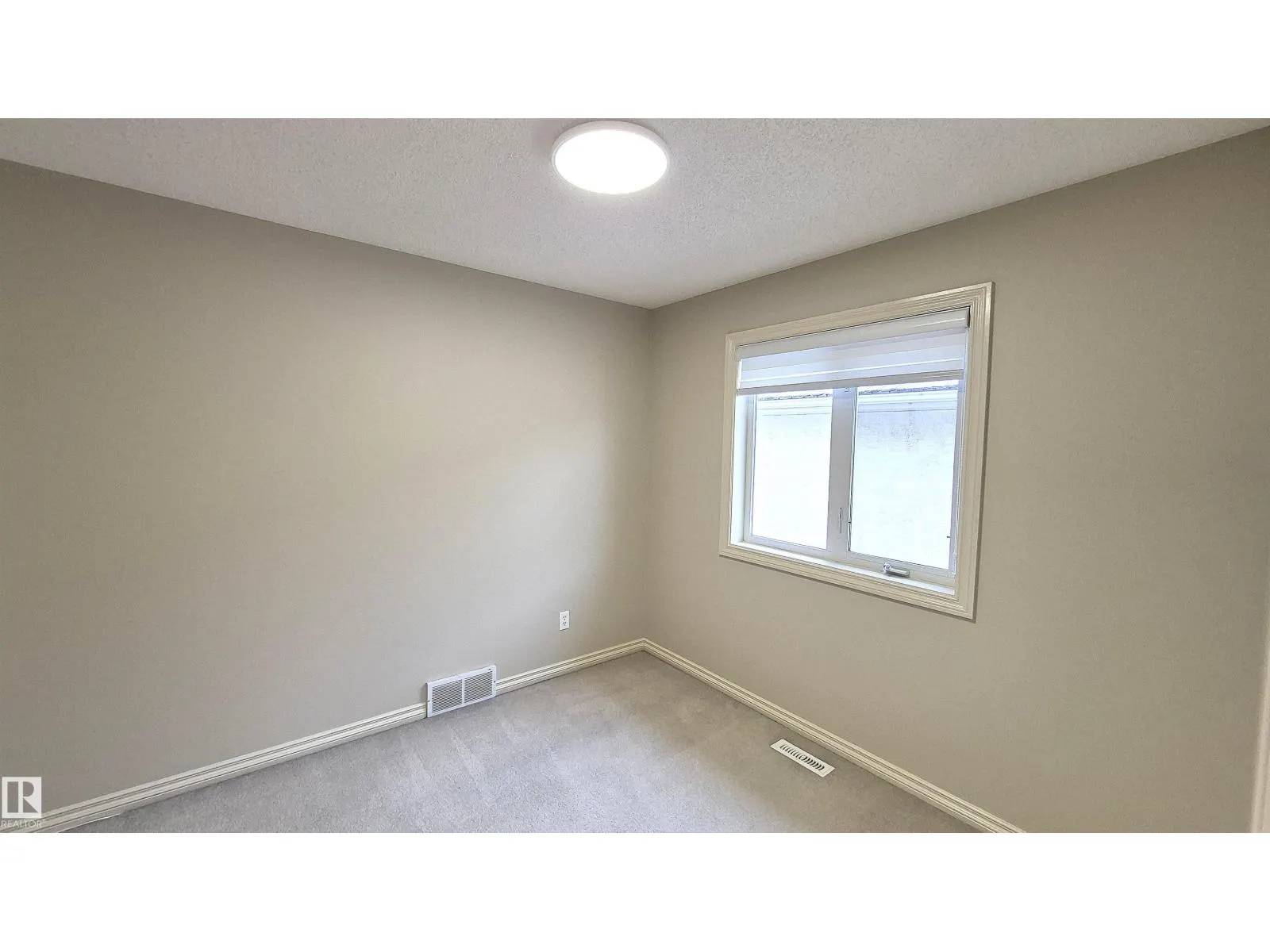 125 Coloniale WY