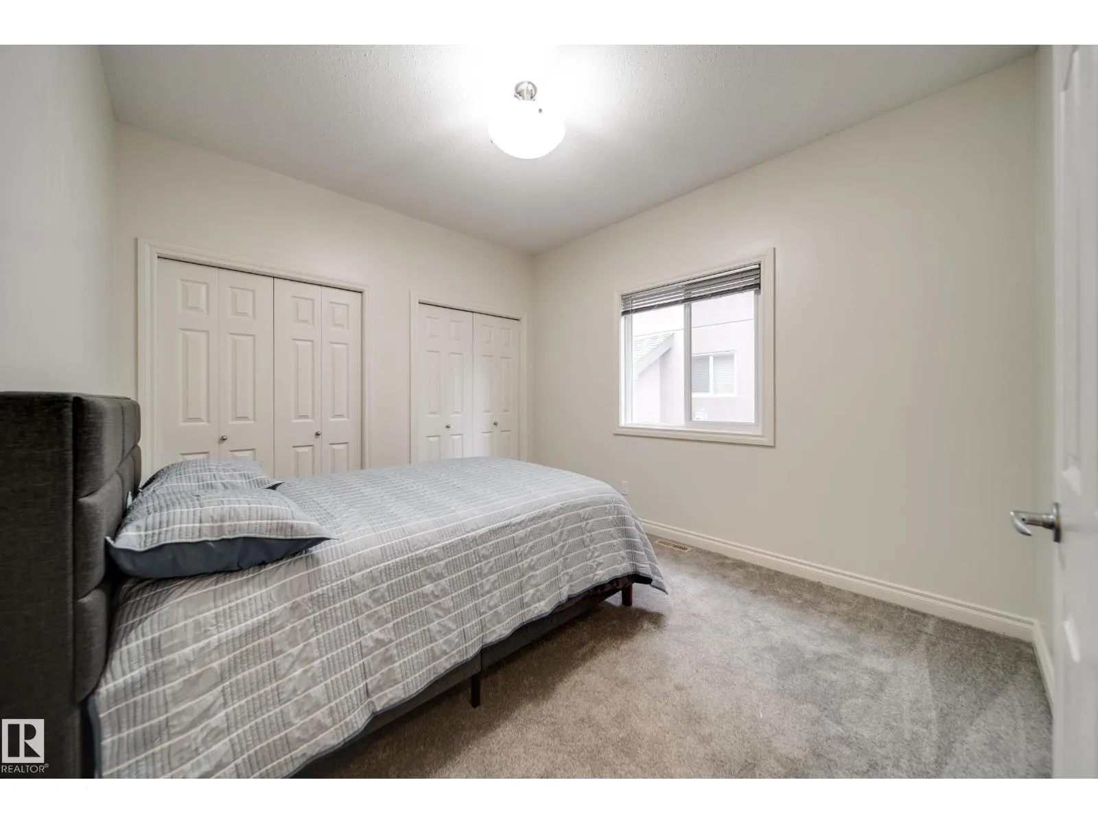 2410 WARRY PL SW