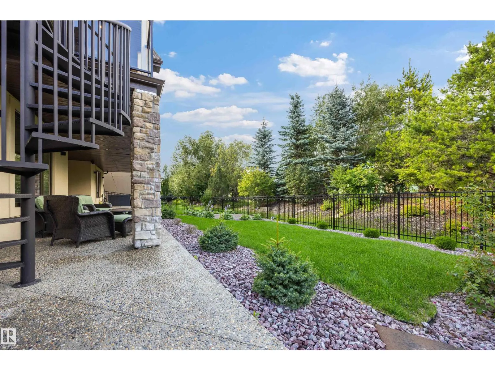 2793 WHEATON DR NW