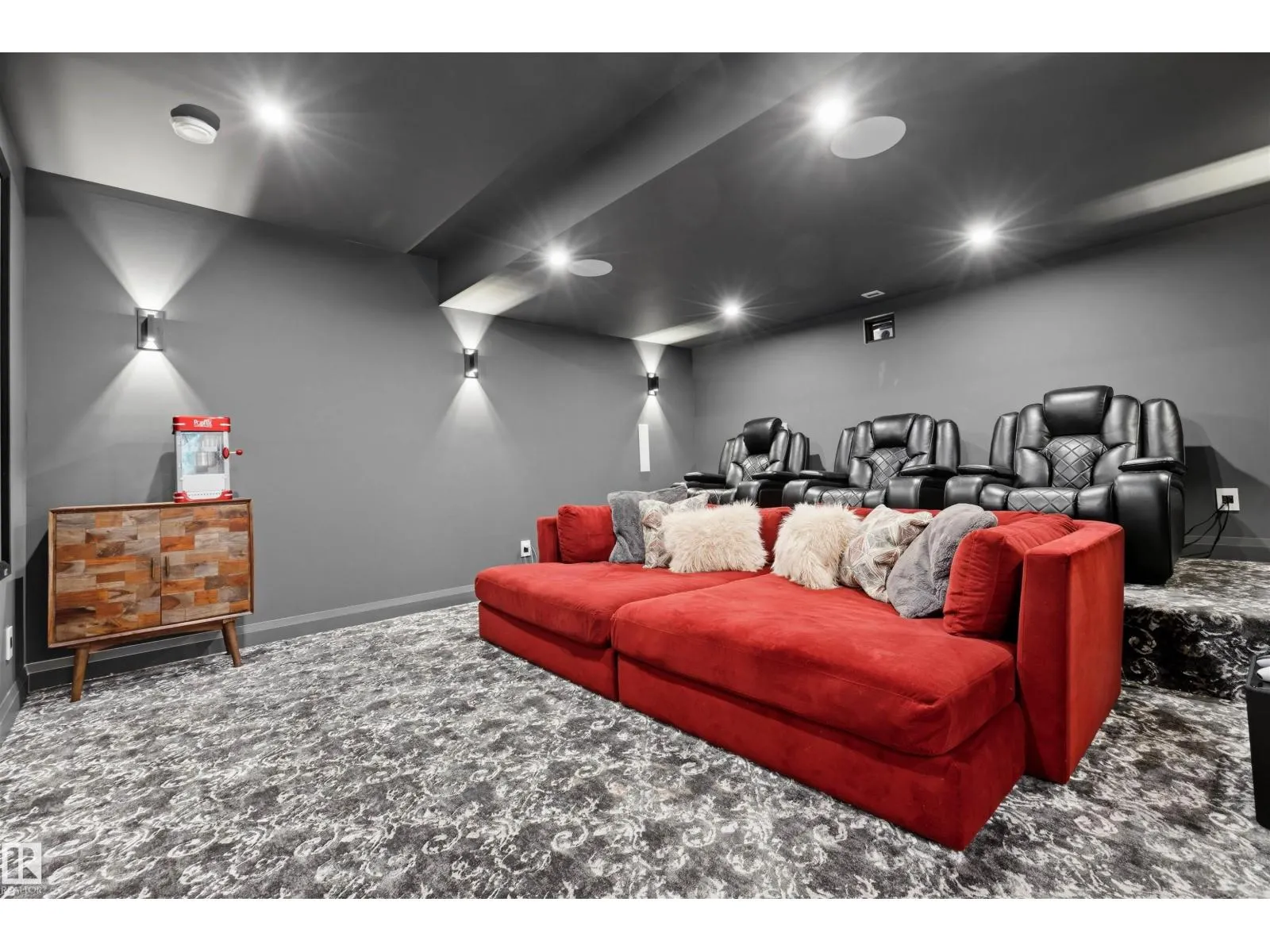 2793 WHEATON DR NW