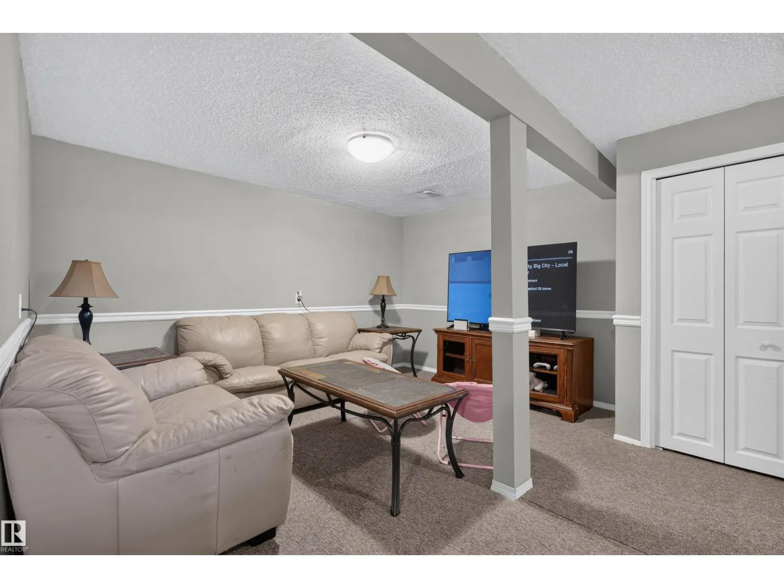 3606 44 ST