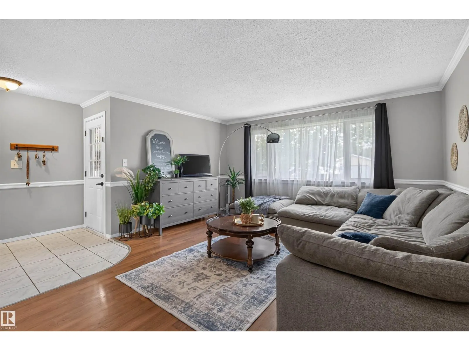 3606 44 ST