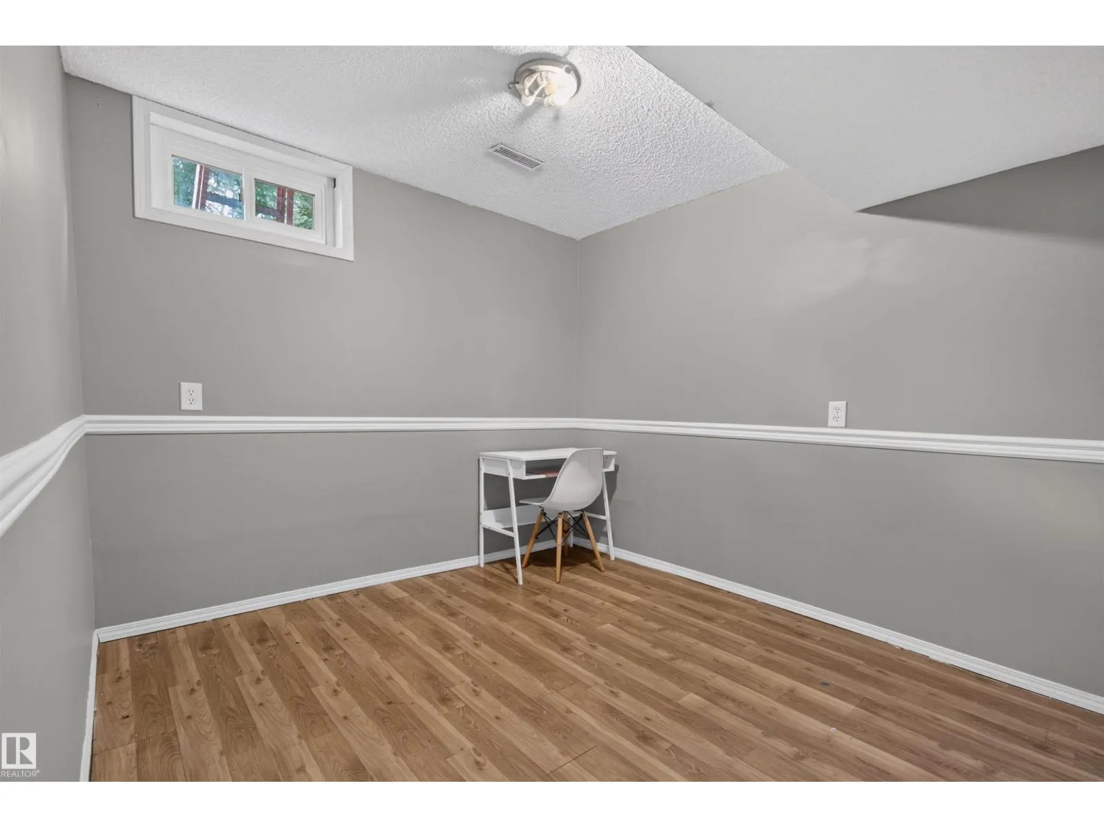 3606 44 ST