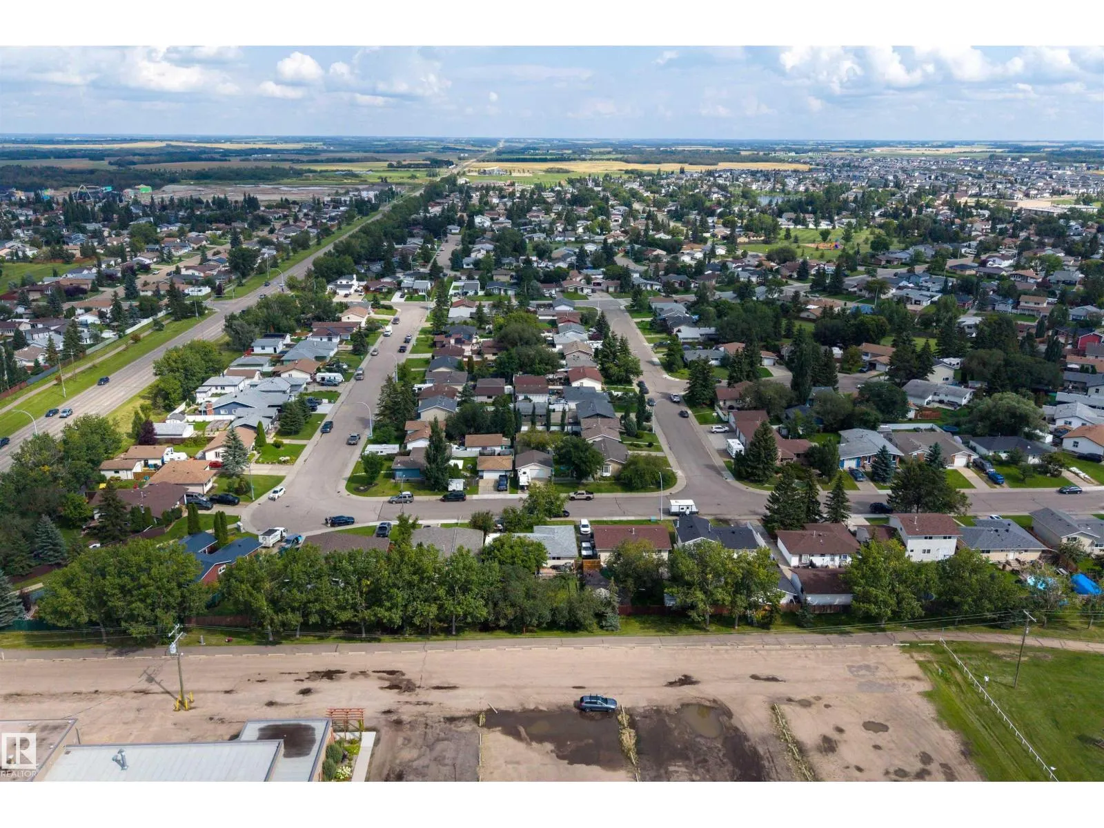 3606 44 ST
