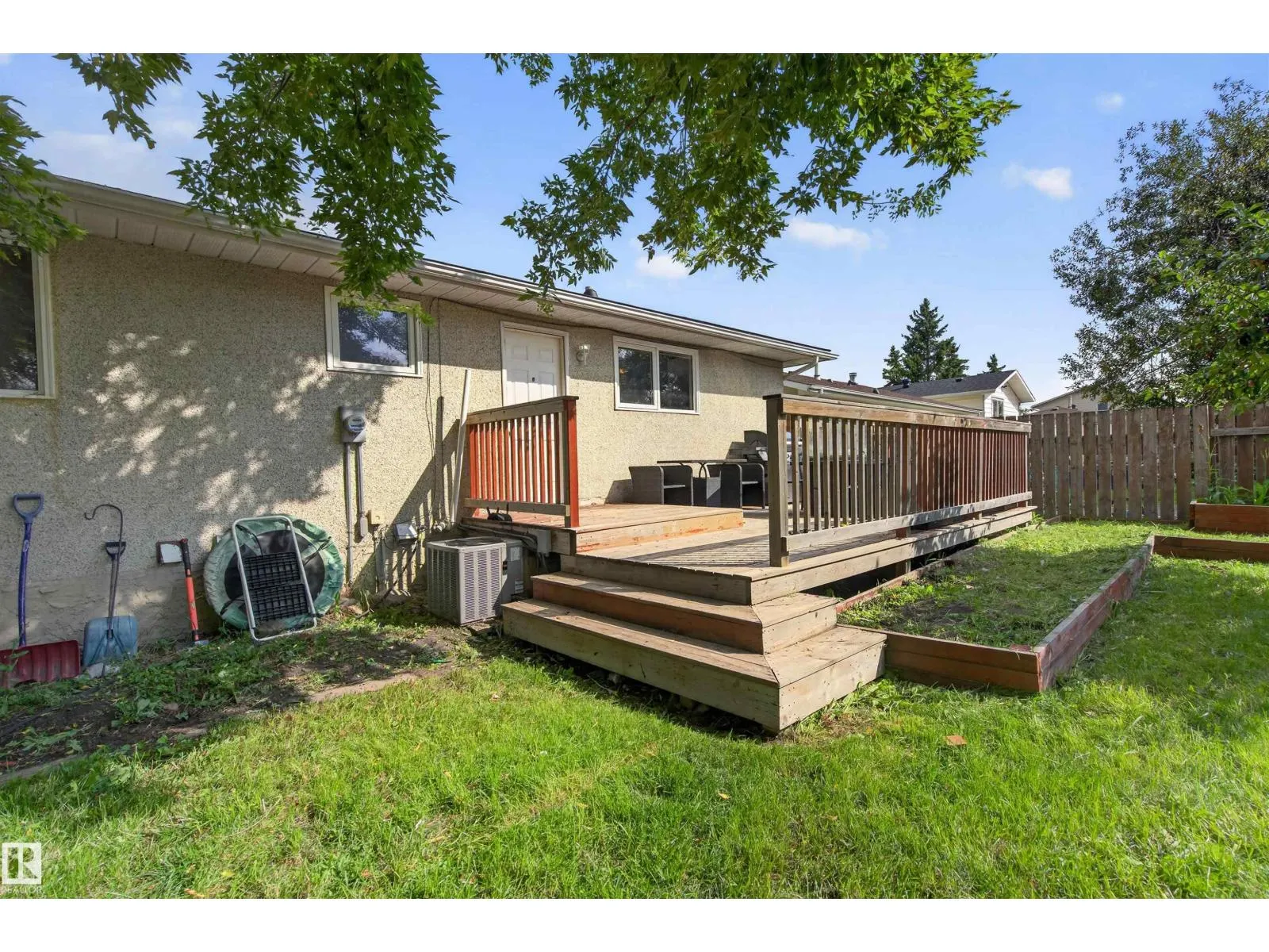 3606 44 ST