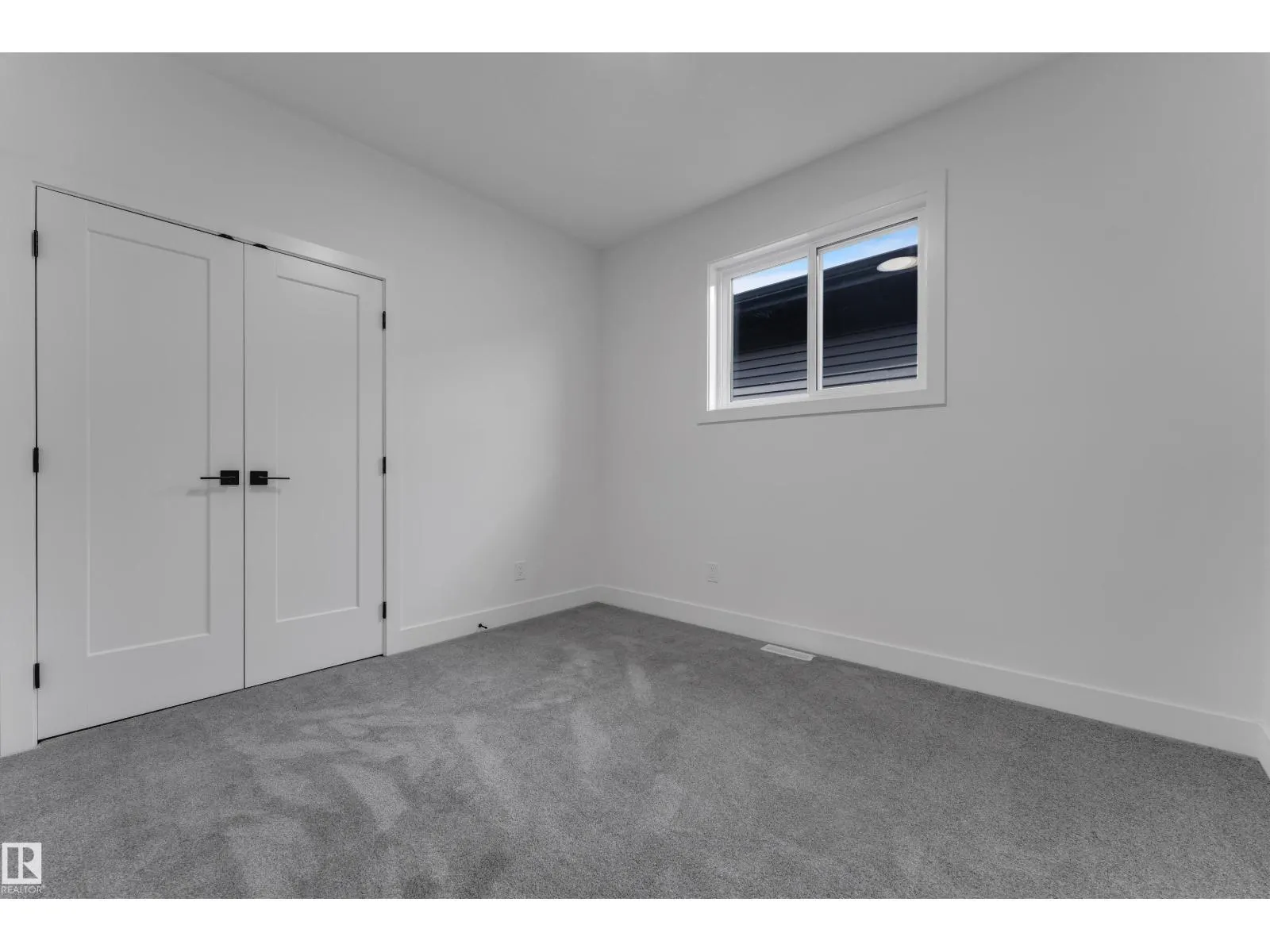 204 Linden LO