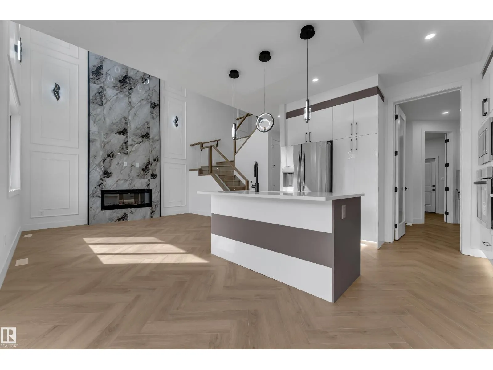 204 Linden LO