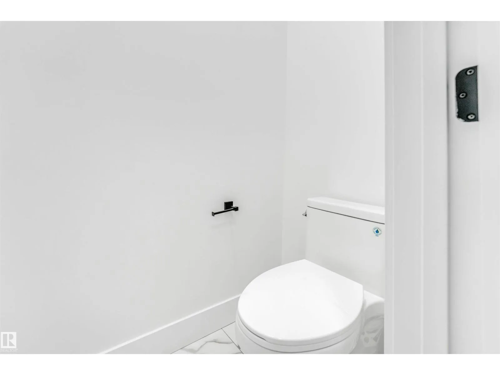 5904 SOLEIL BA