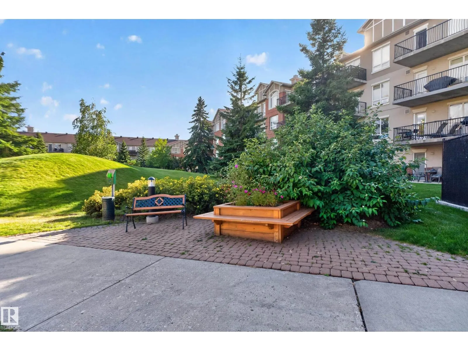 #227 6315 135 AV NW