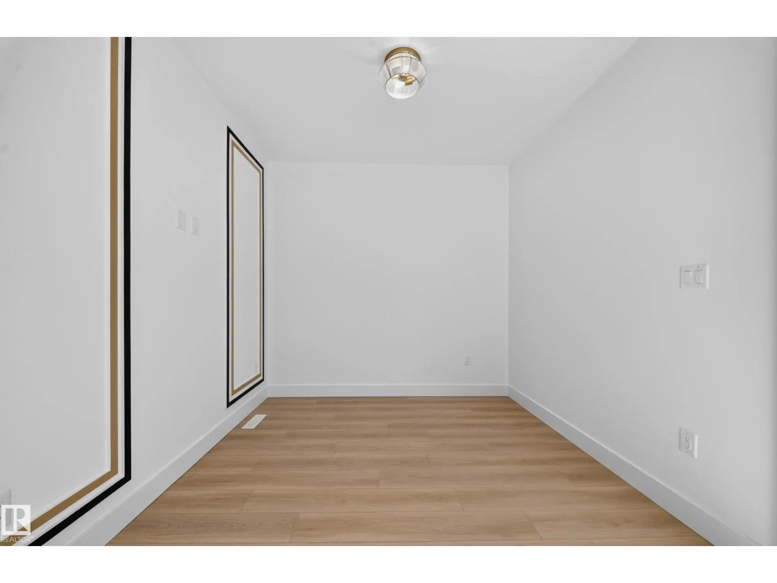 17625 67 ST NW