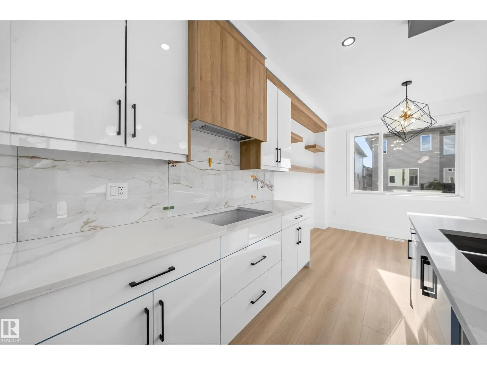 17625 67 ST NW