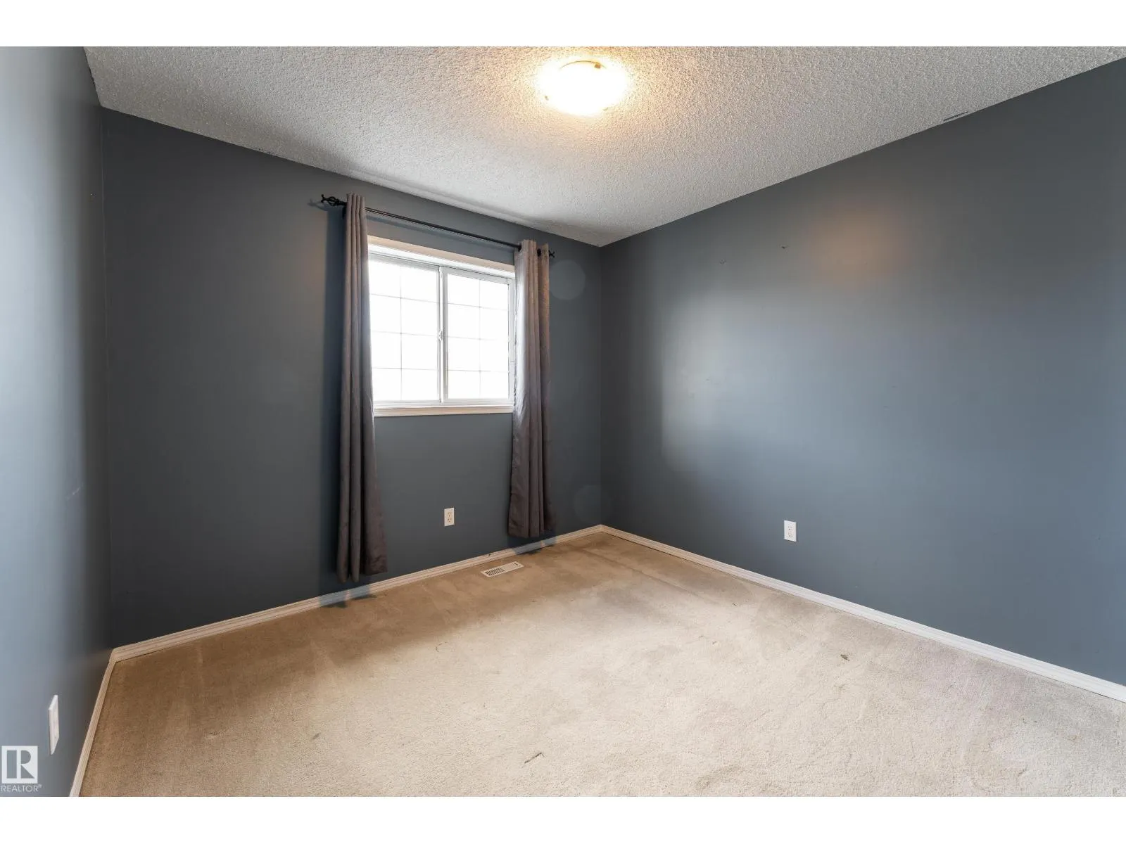 #15 10 CRANBERRY DR