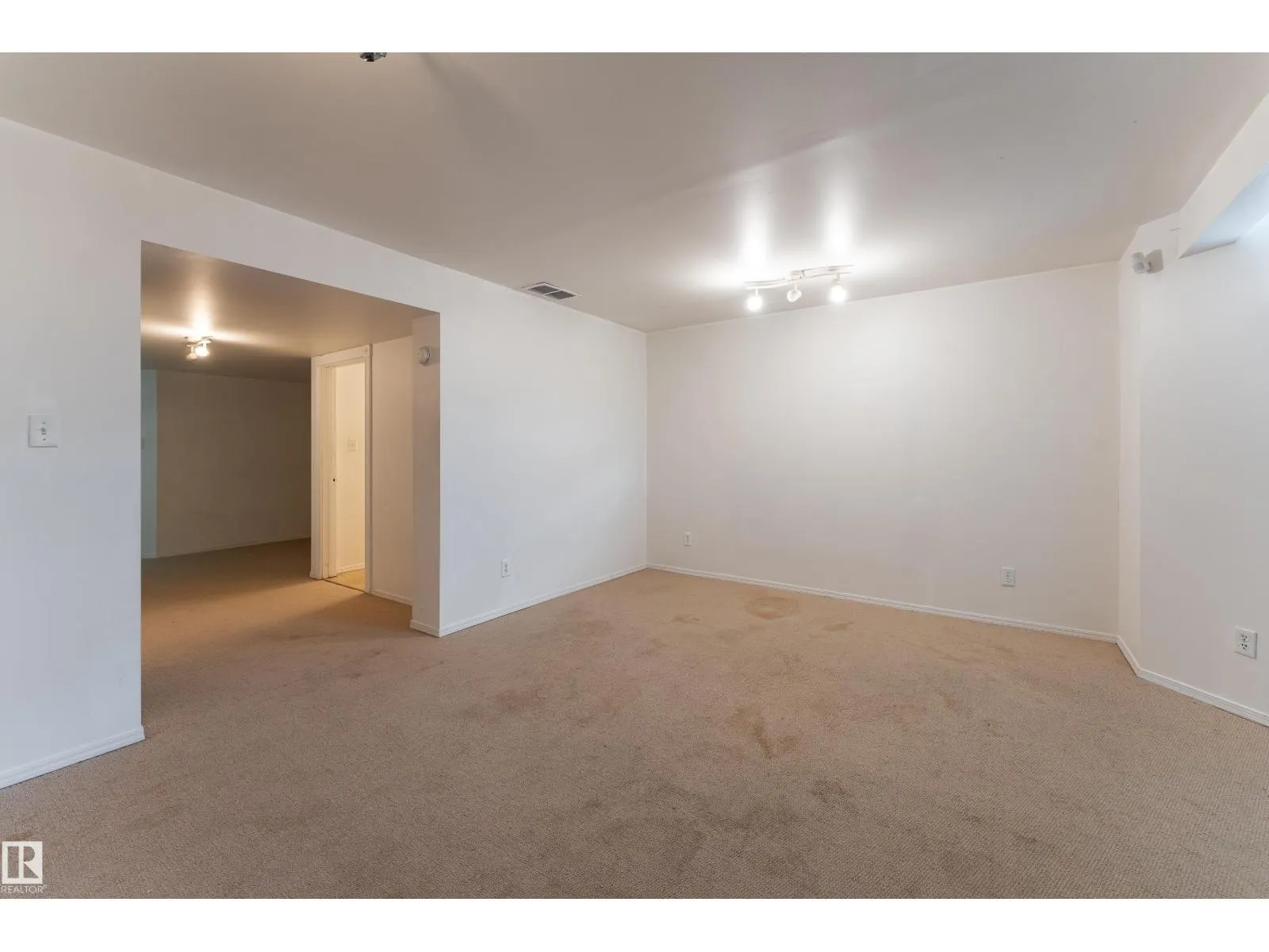 #15 10 CRANBERRY DR