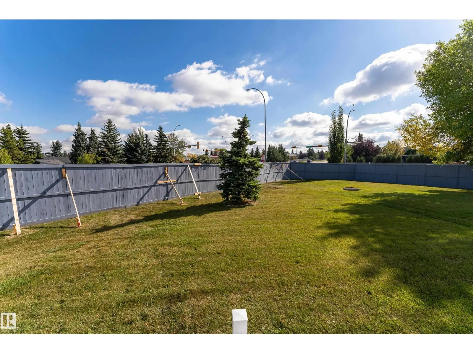 #15 10 CRANBERRY DR