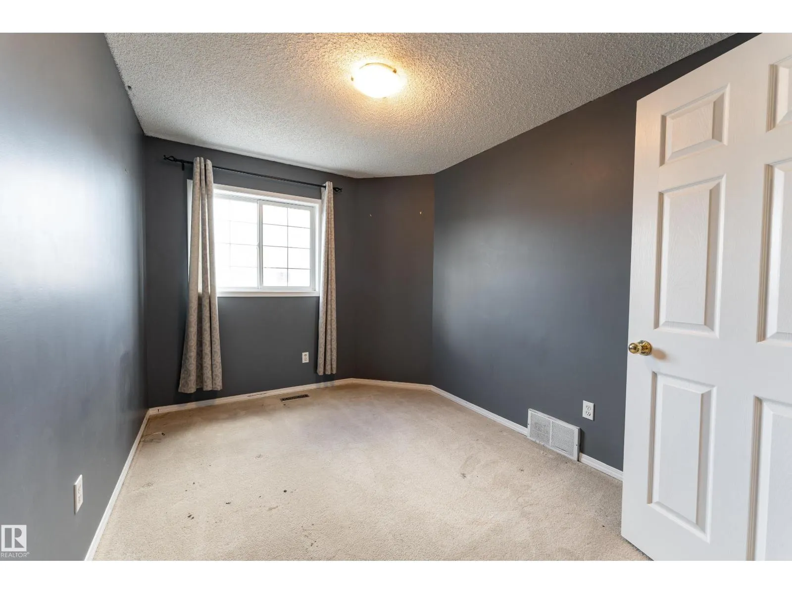 #15 10 CRANBERRY DR