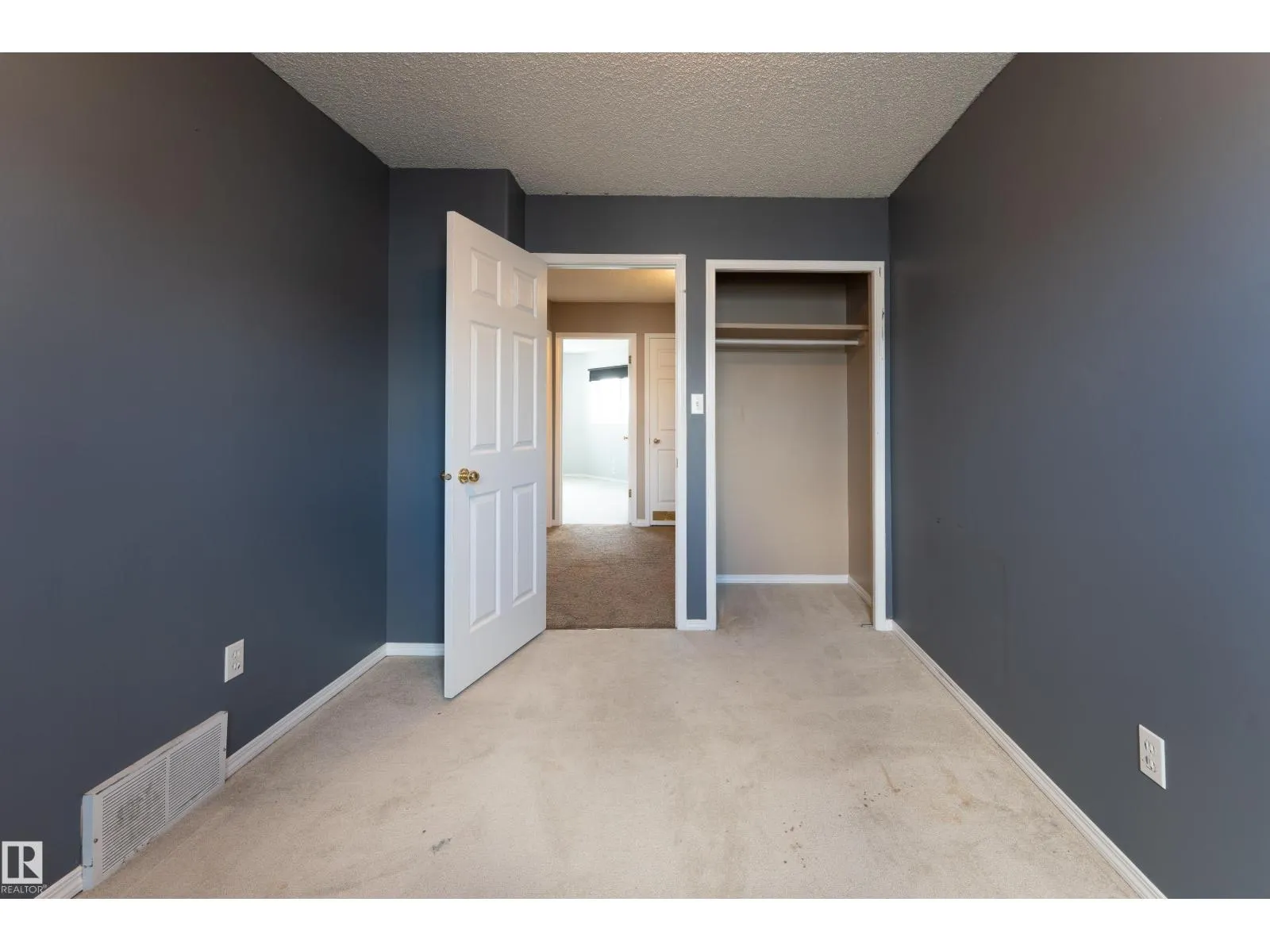 #15 10 CRANBERRY DR