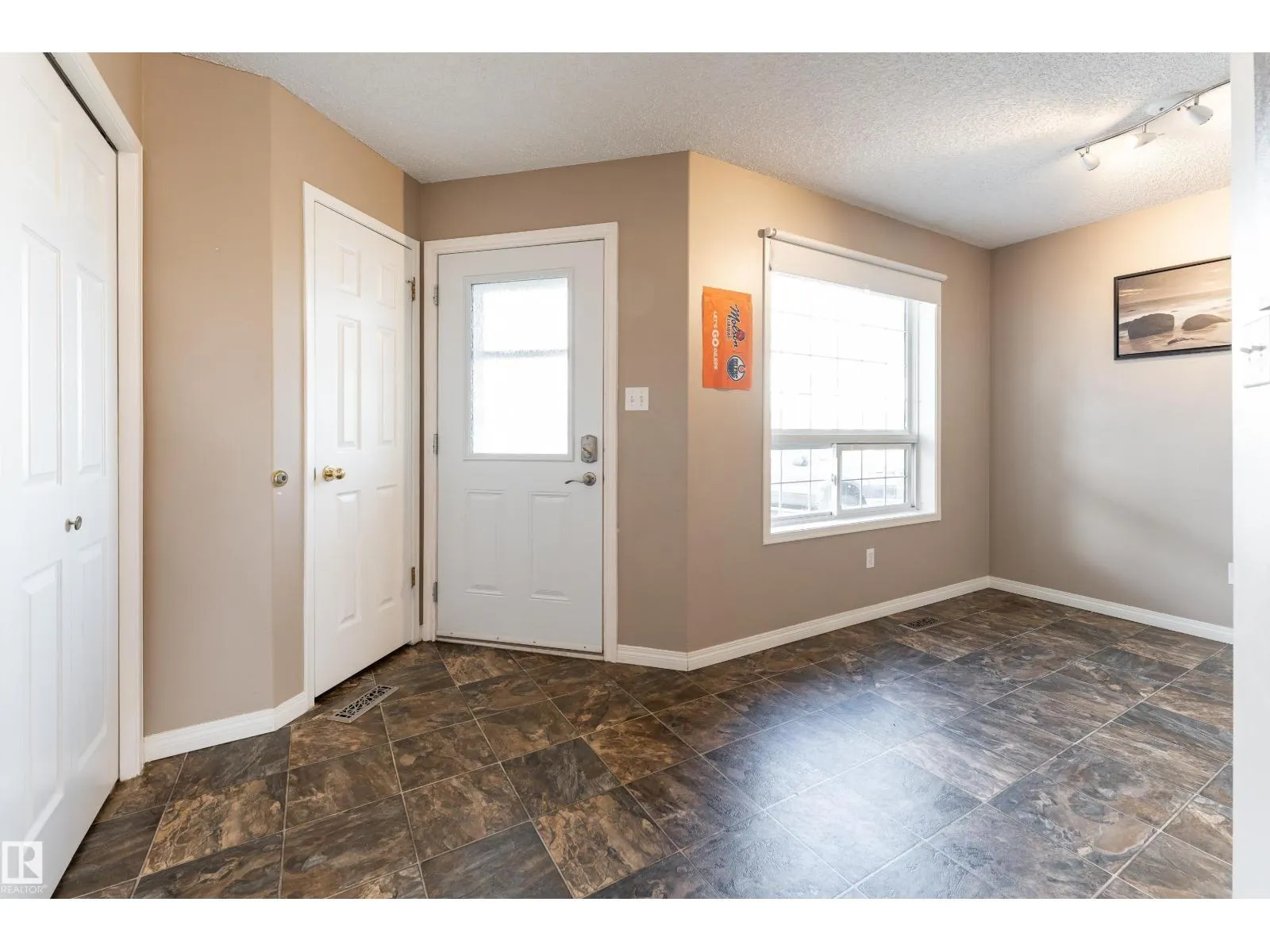 #15 10 CRANBERRY DR