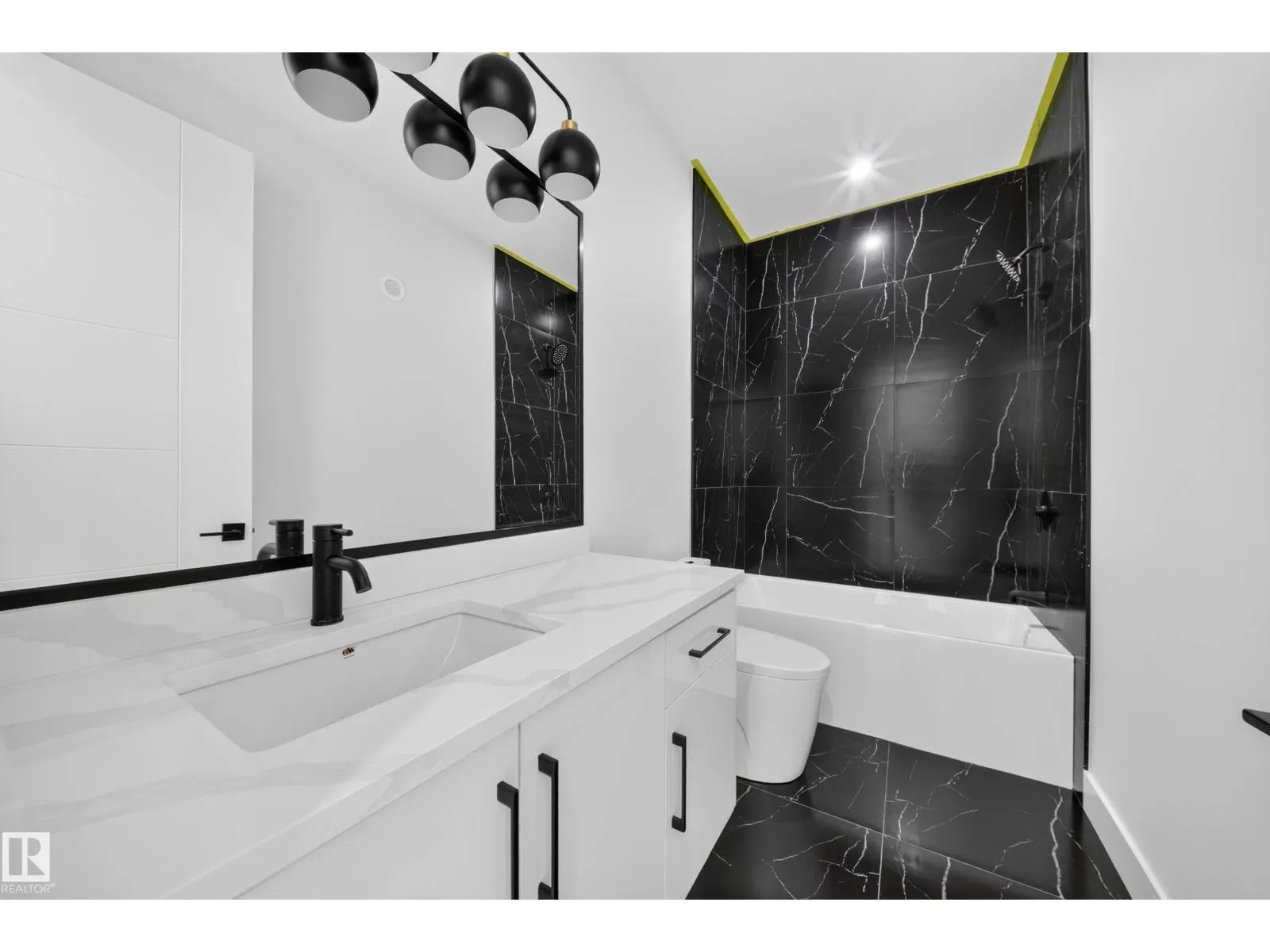 17623 67 ST NW