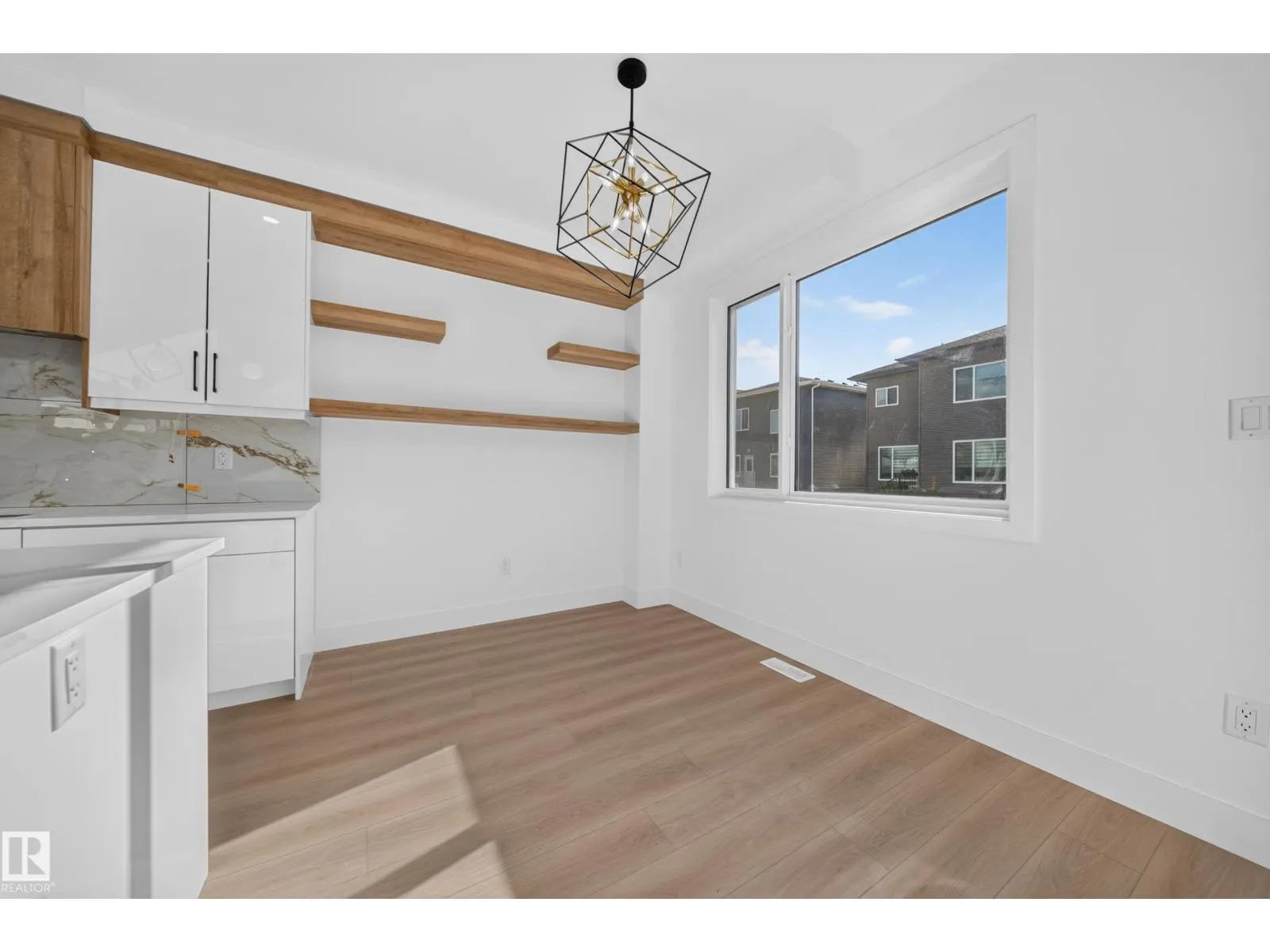 17623 67 ST NW