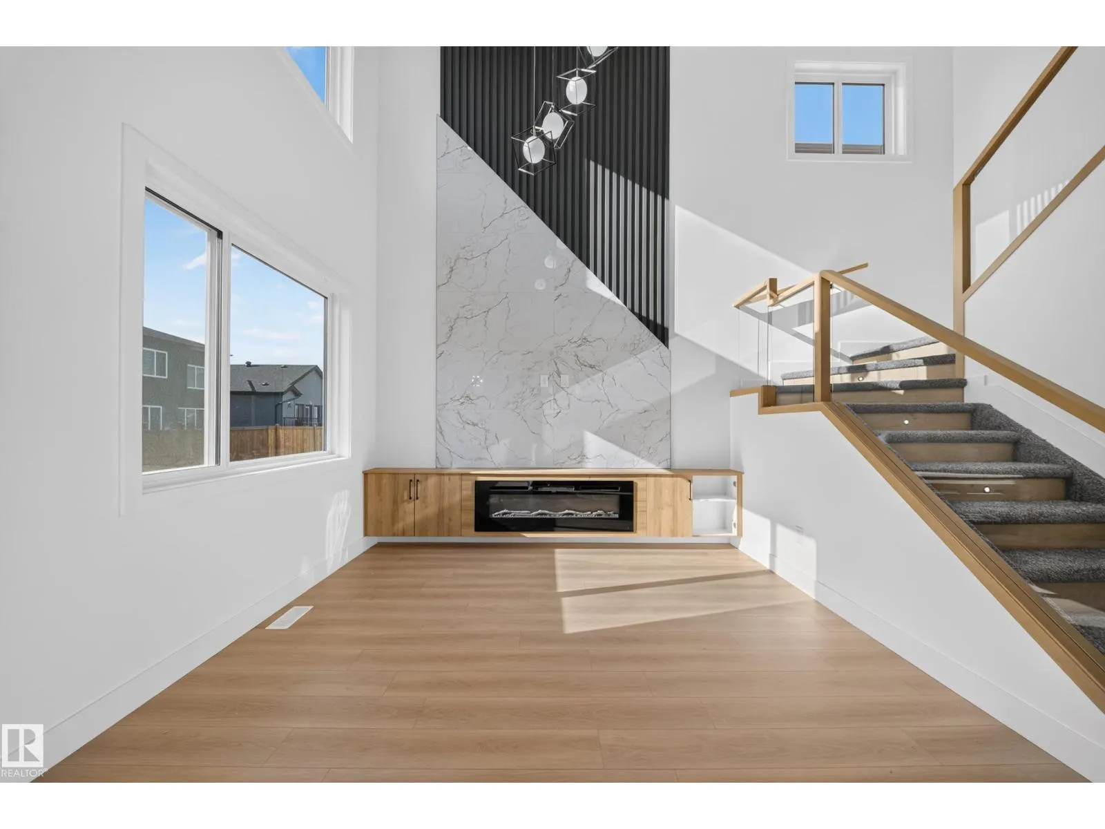 17623 67 ST NW