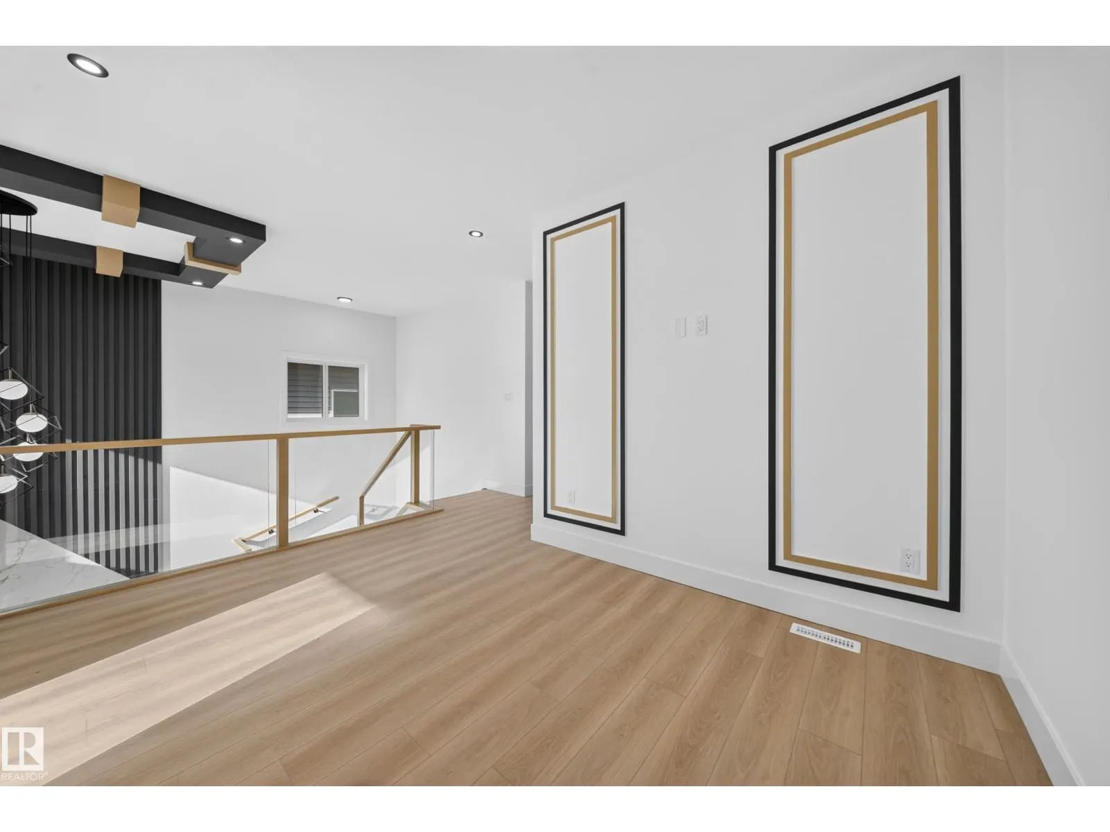 17623 67 ST NW