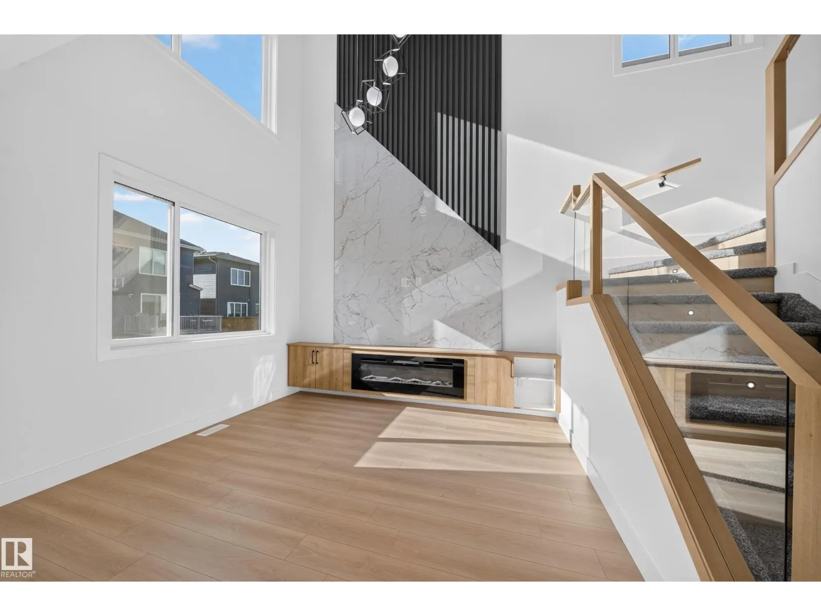 17623 67 ST NW