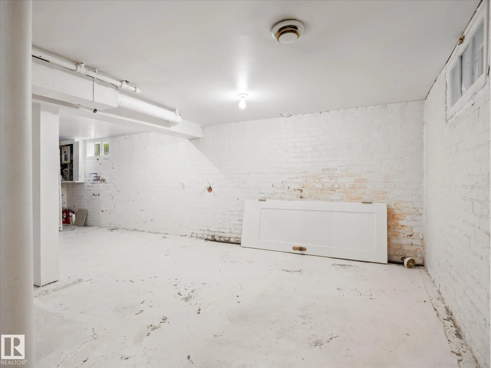 11331 66 ST NW