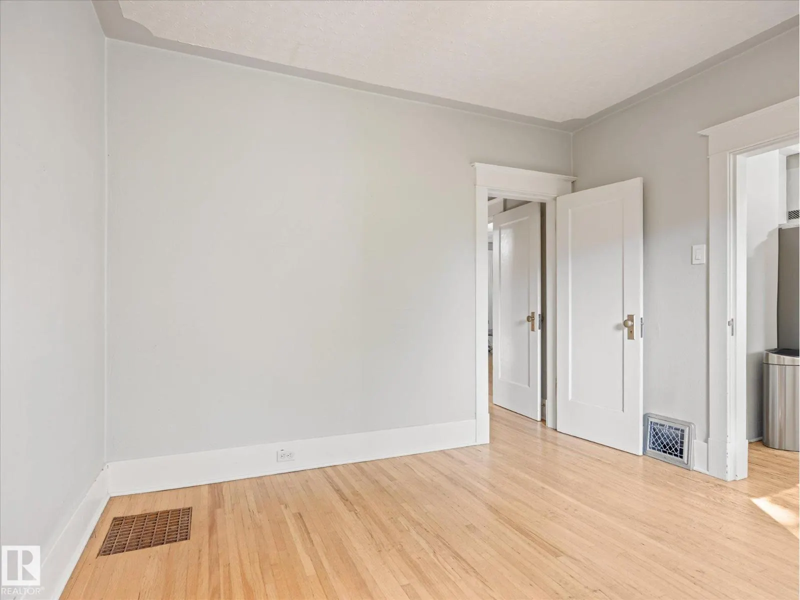 11331 66 ST NW
