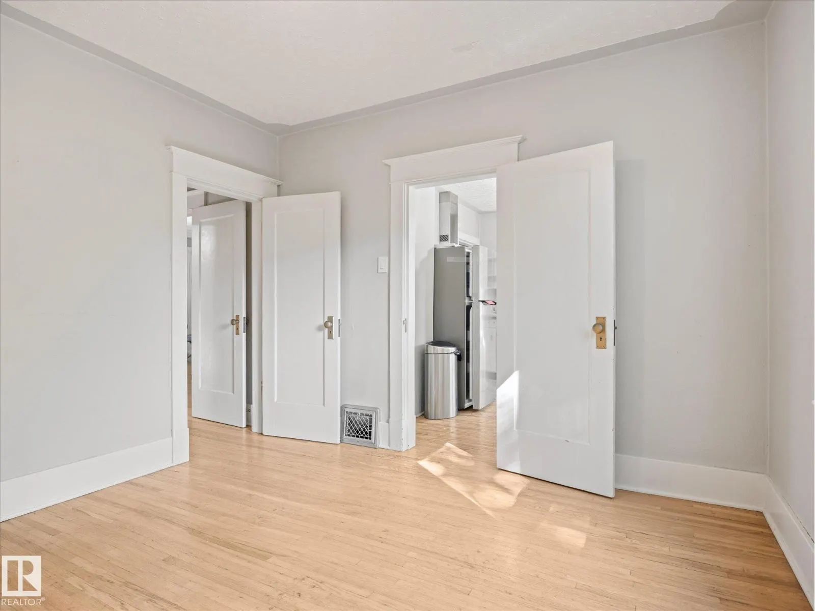 11331 66 ST NW