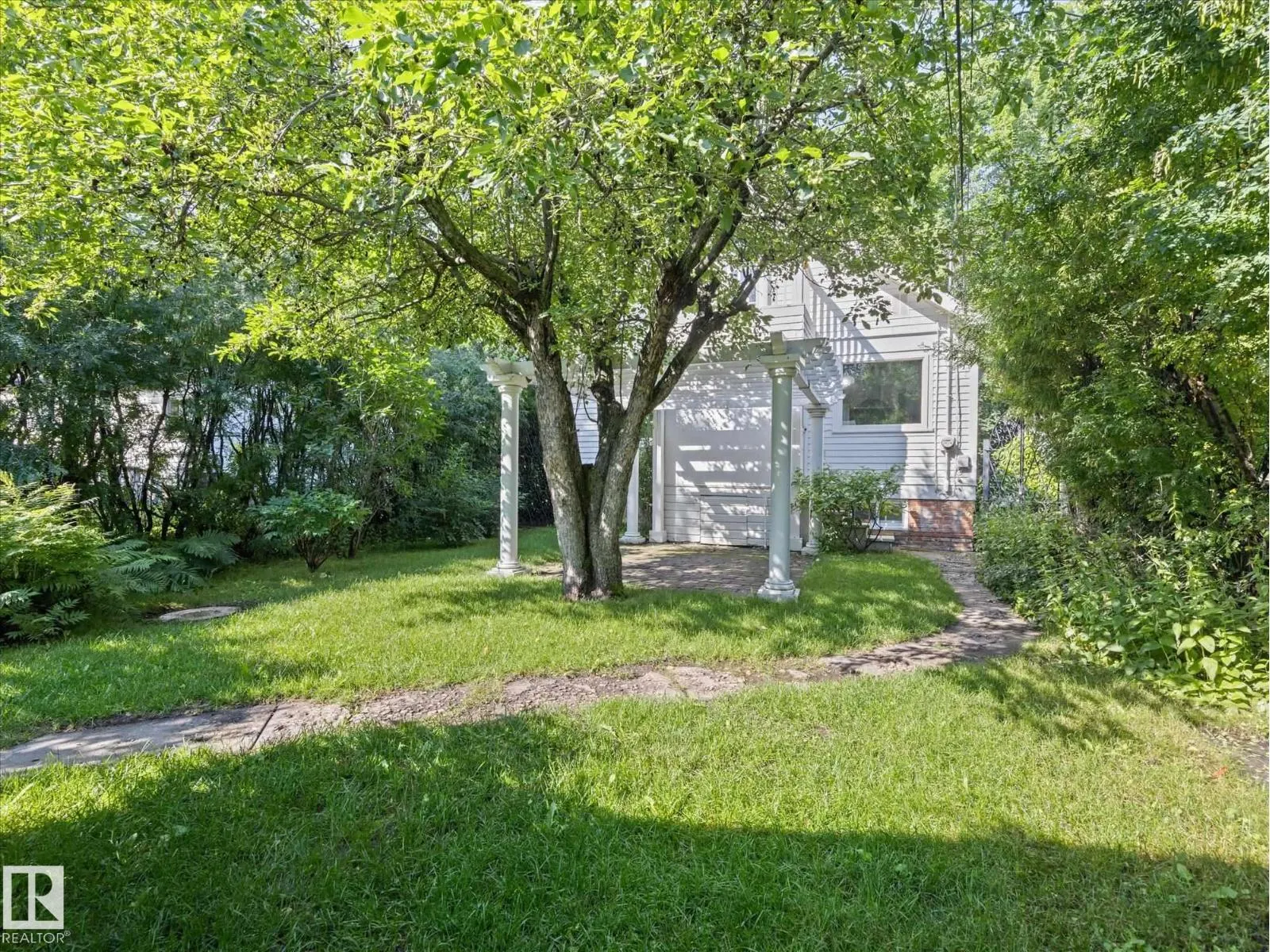 11331 66 ST NW