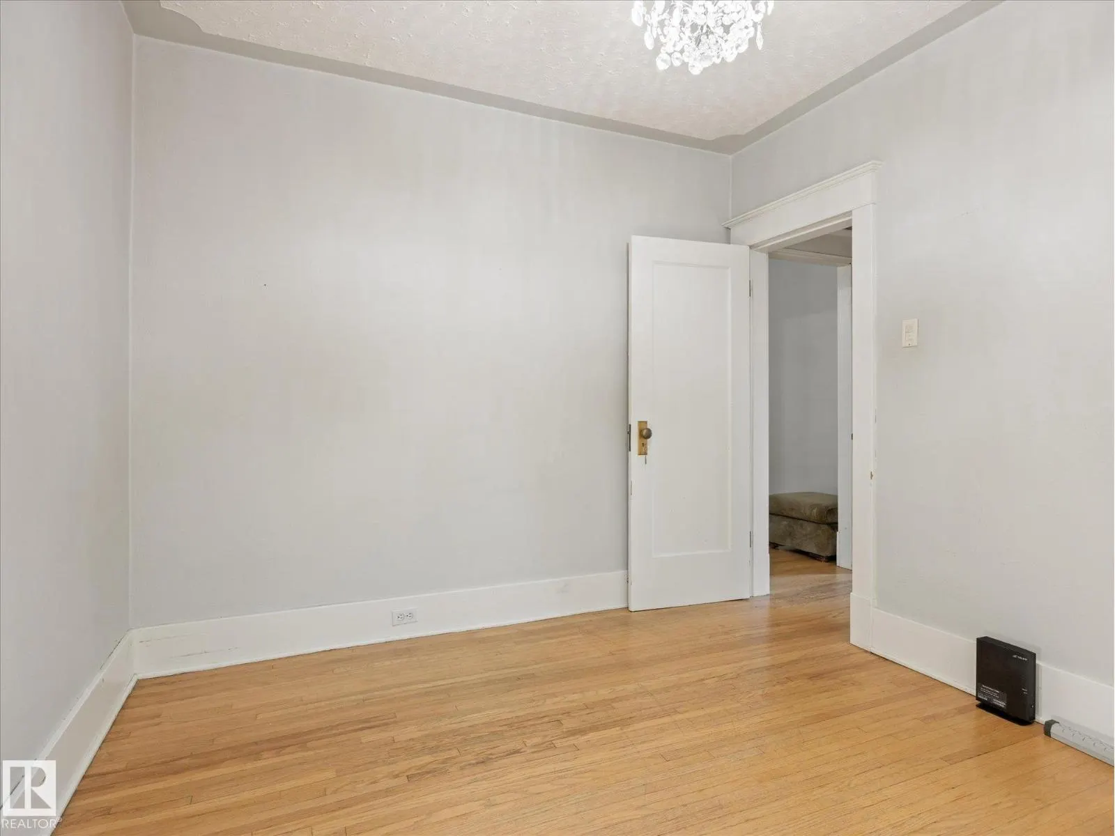 11331 66 ST NW