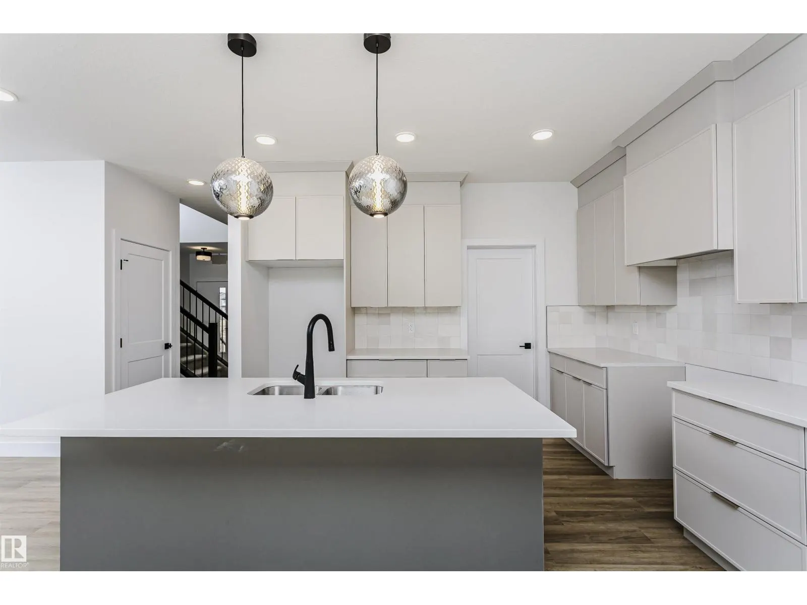 6210 DANSEREAU CR