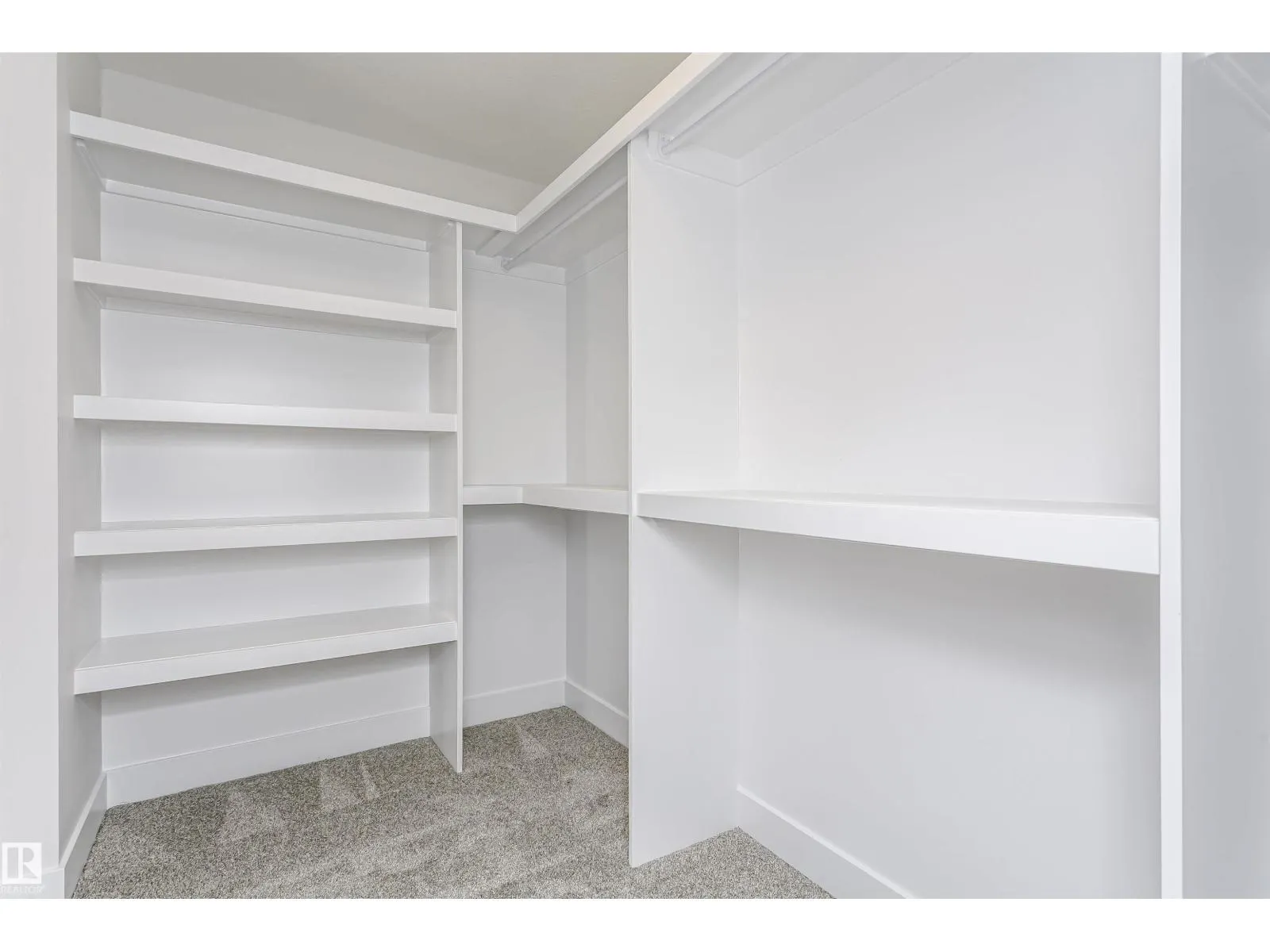 6210 DANSEREAU CR