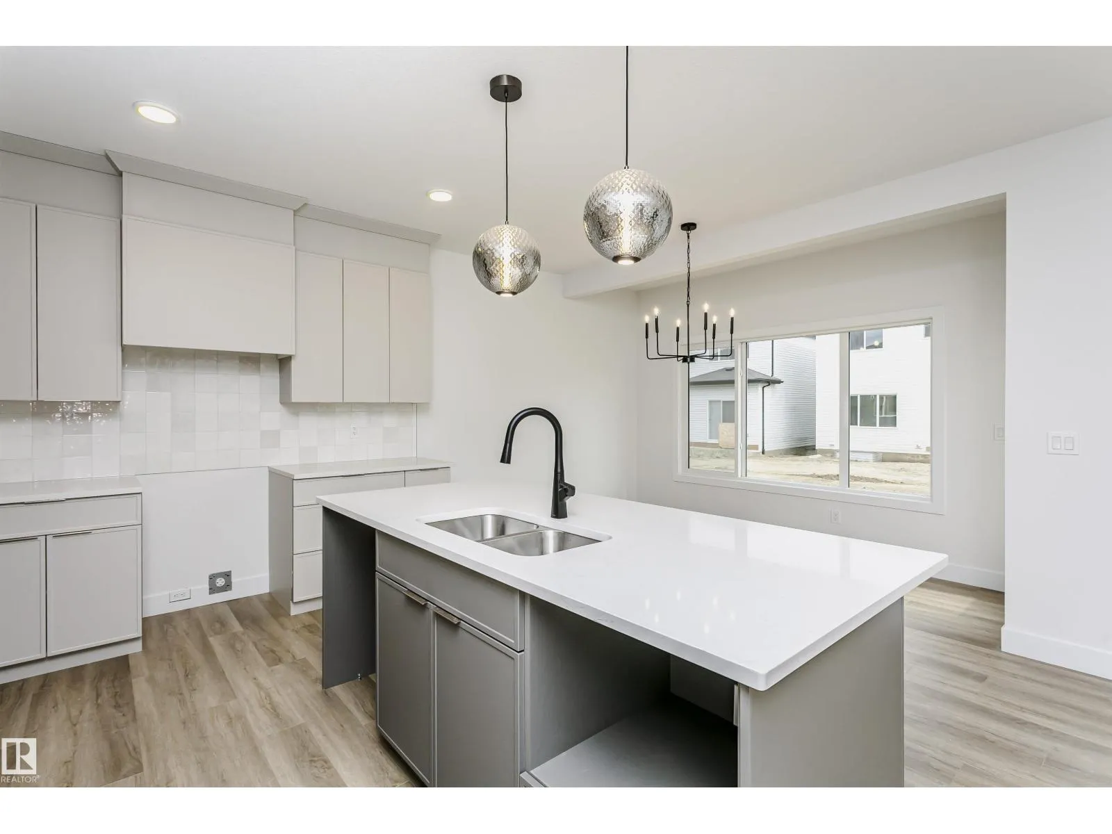 6210 DANSEREAU CR