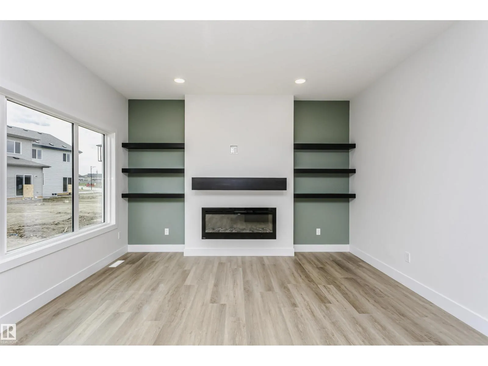 6210 DANSEREAU CR