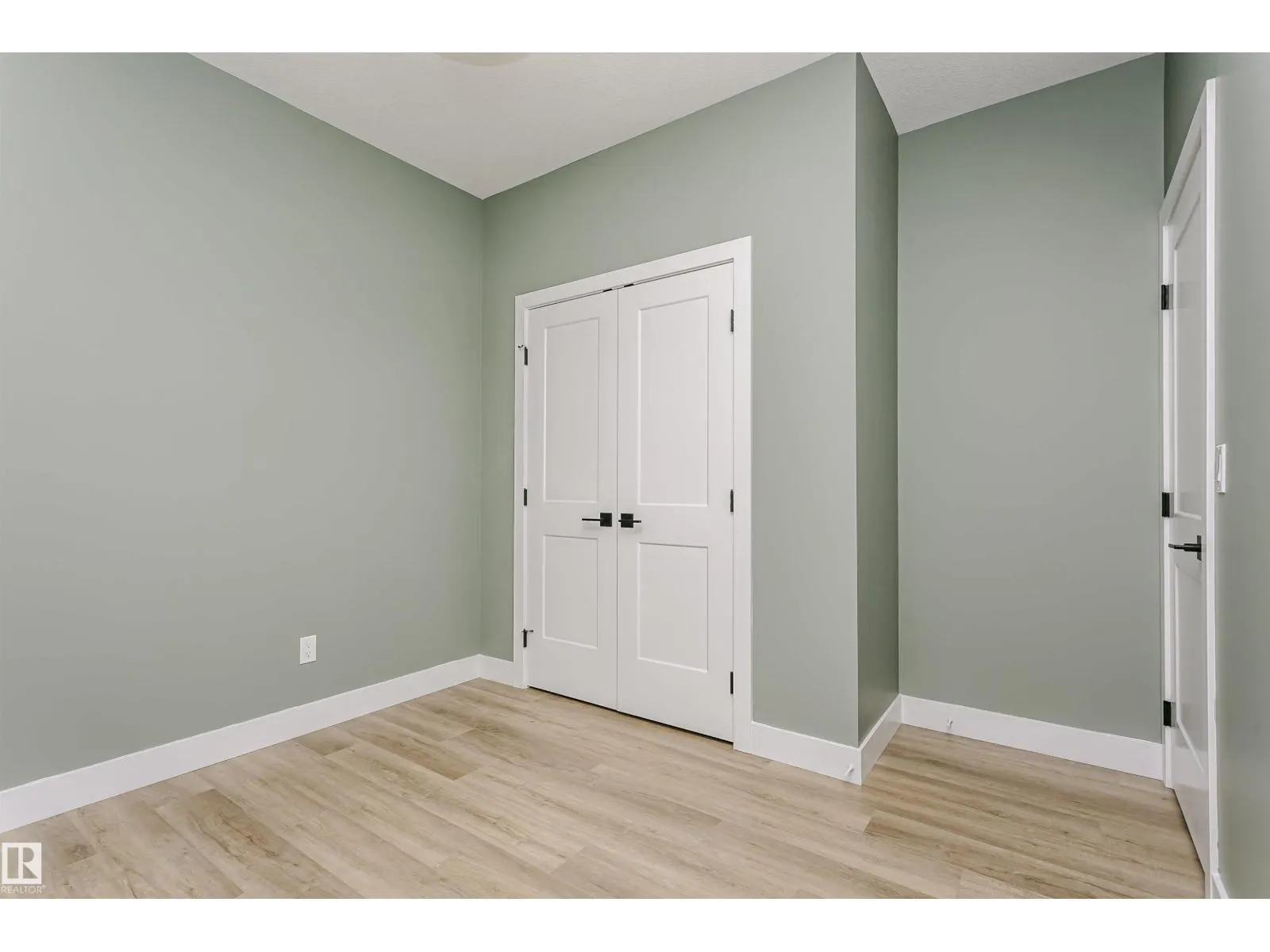 6210 DANSEREAU CR