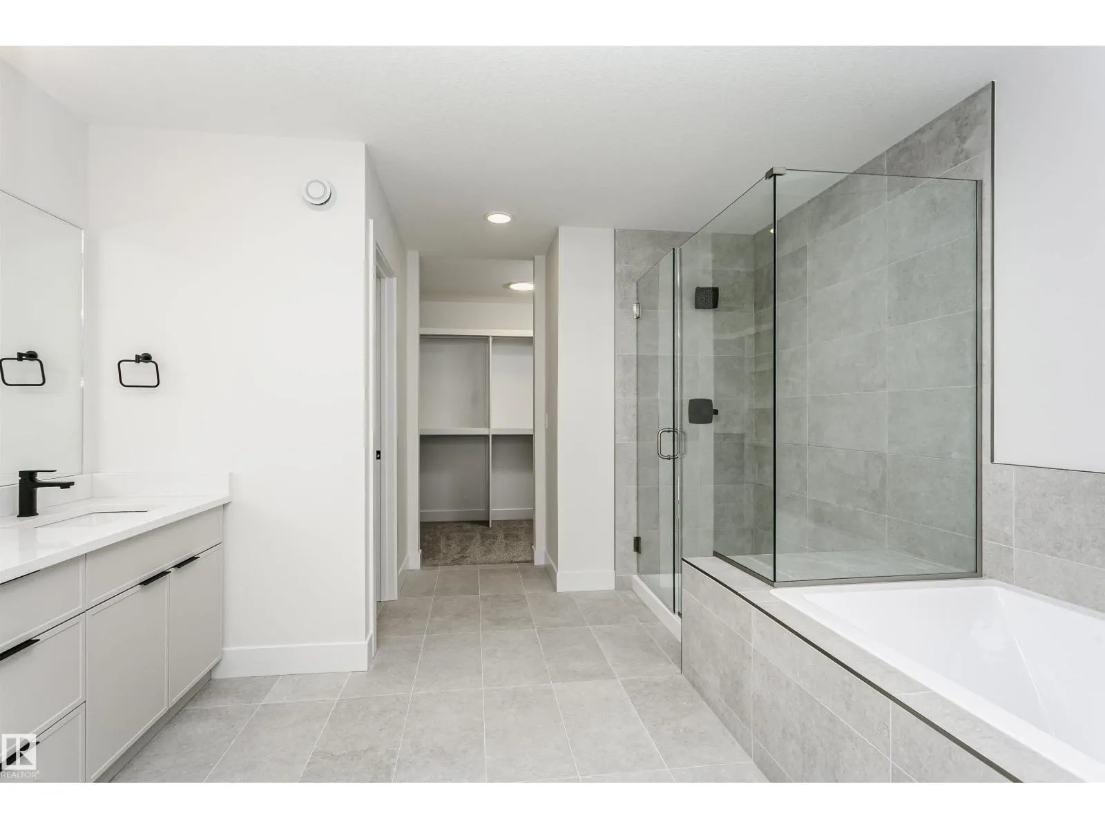 6210 DANSEREAU CR