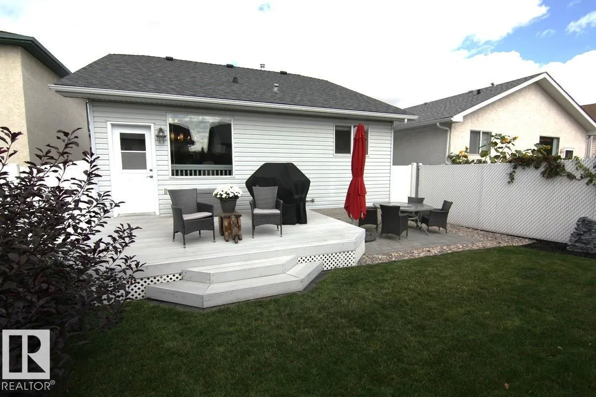 3115 135 AV NW