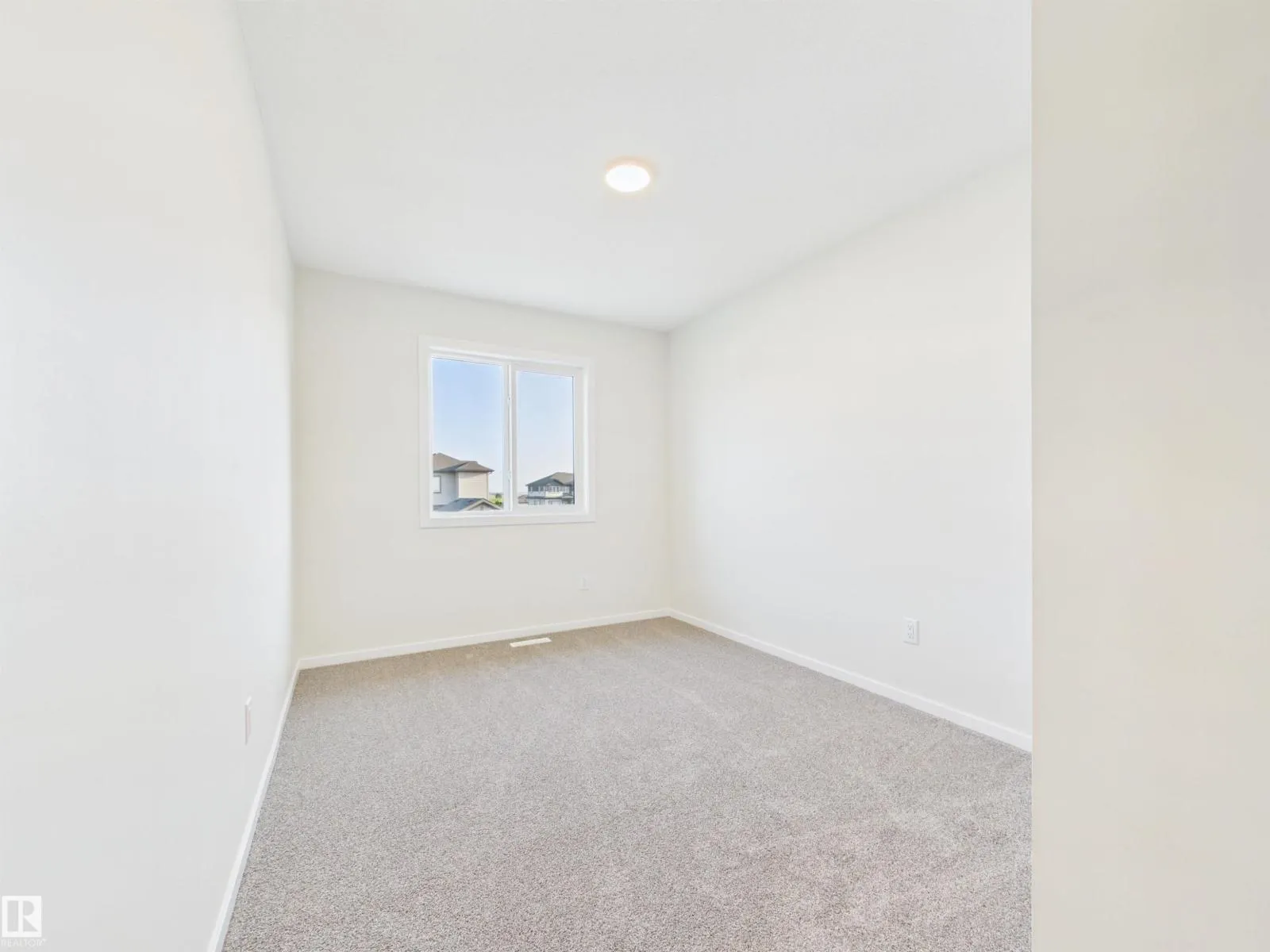 87 SERENO LN