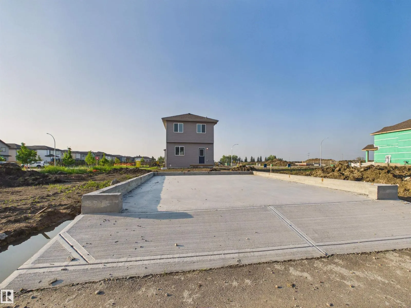 87 SERENO LN