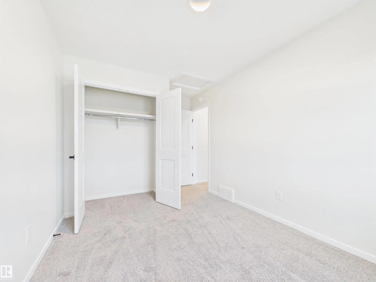 87 SERENO LN