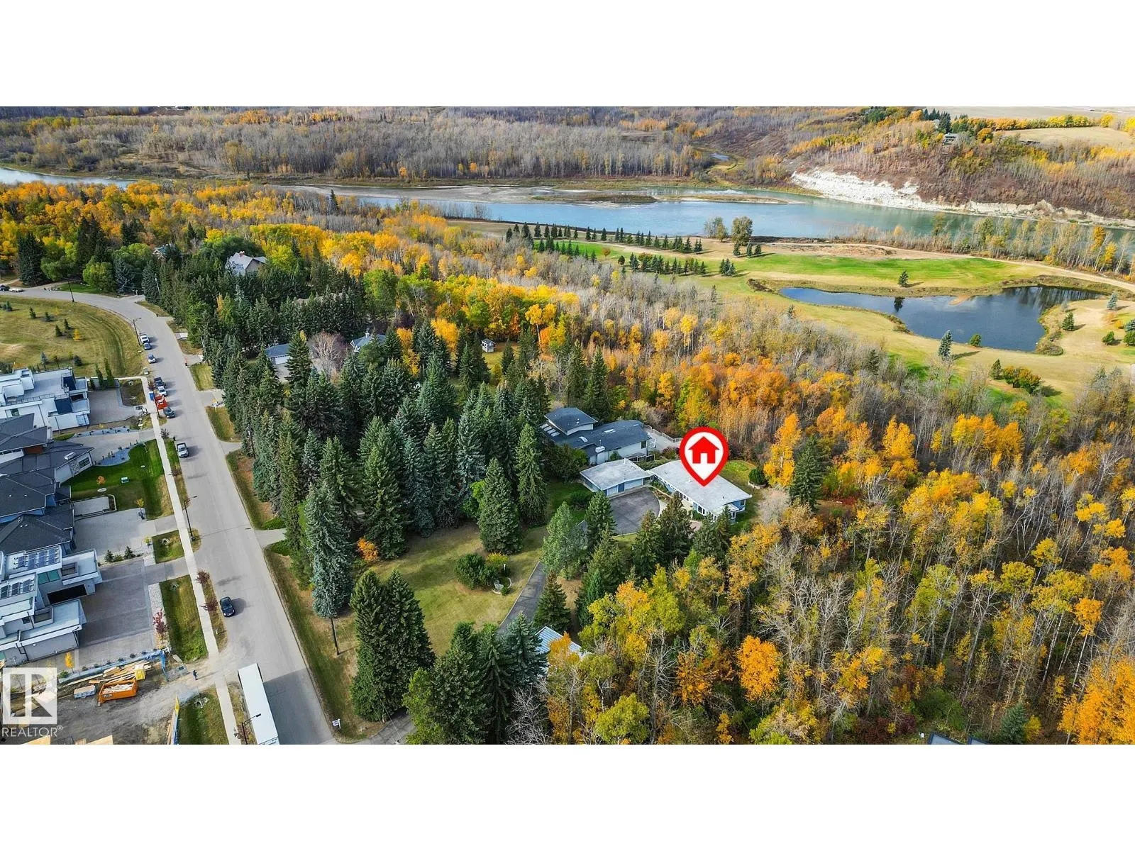 140 WINDERMERE DR NW