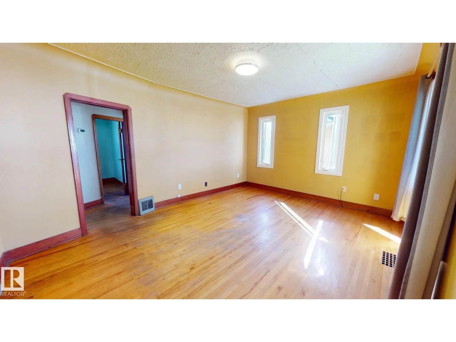 12225 81 ST NW