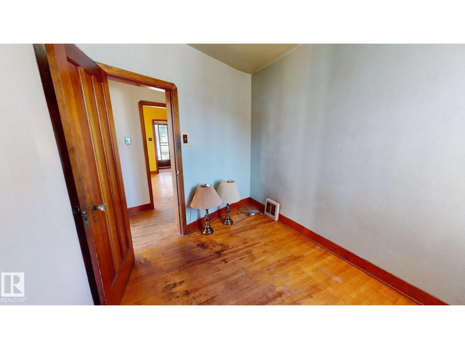 12225 81 ST NW