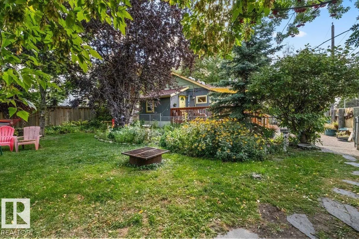 4648 113 AV NW
