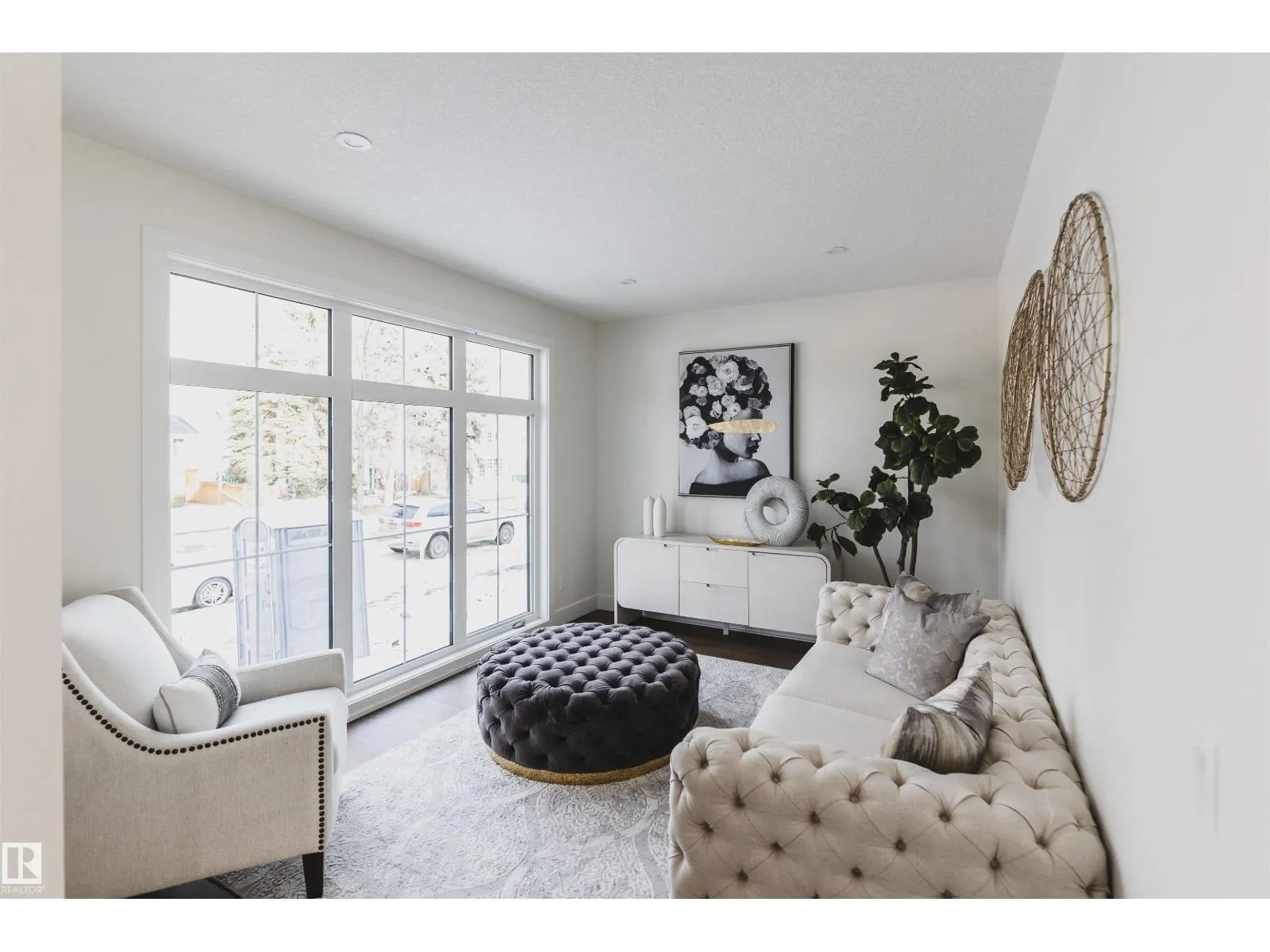 8350 120 ST NW
