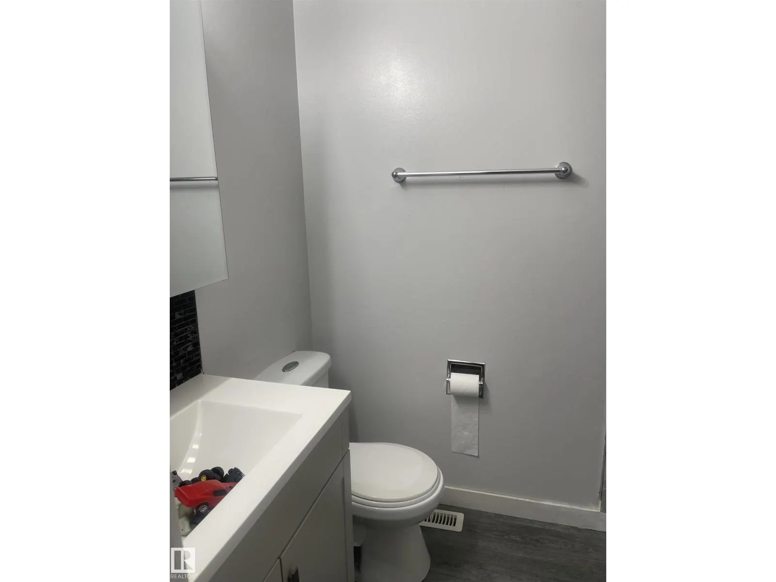 3221 132A AV NW