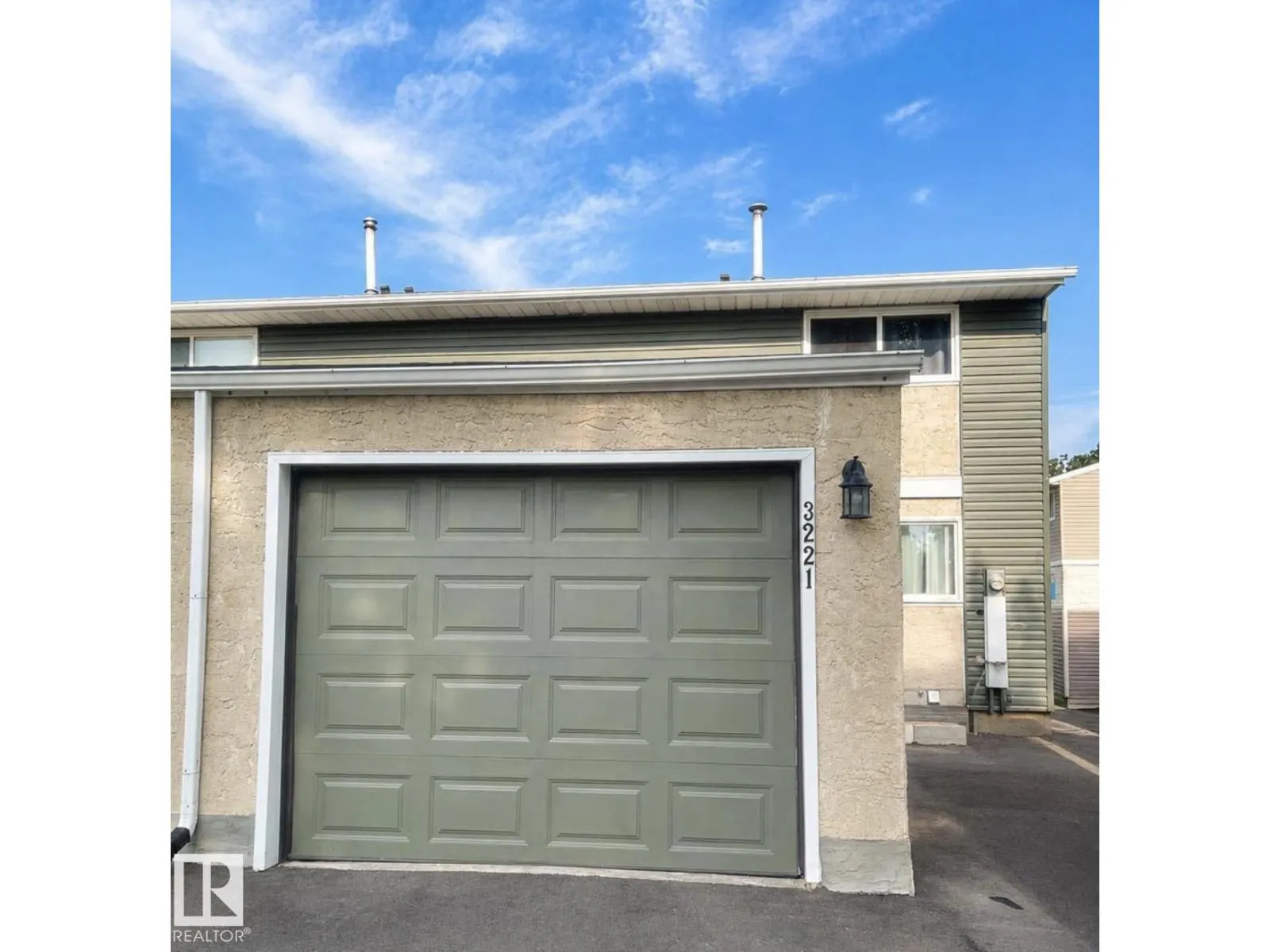3221 132A AV NW